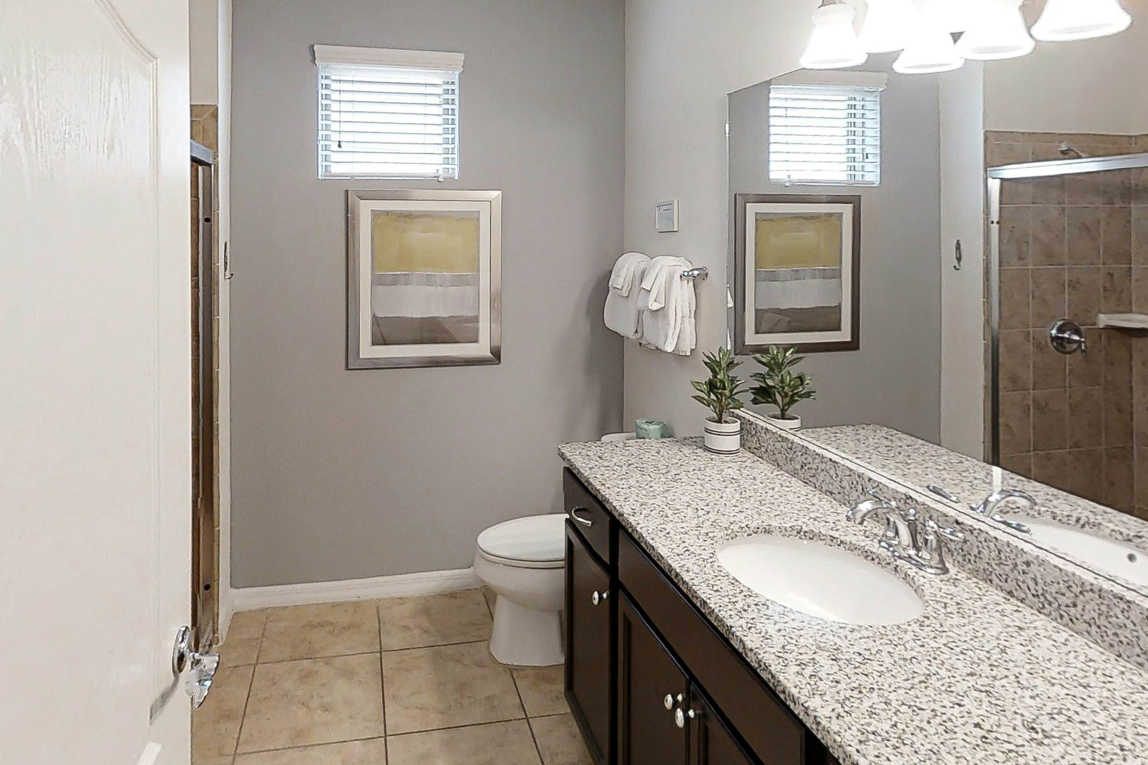 WW115-8893-9-GP - Westside Wonder - Windsor at Westside