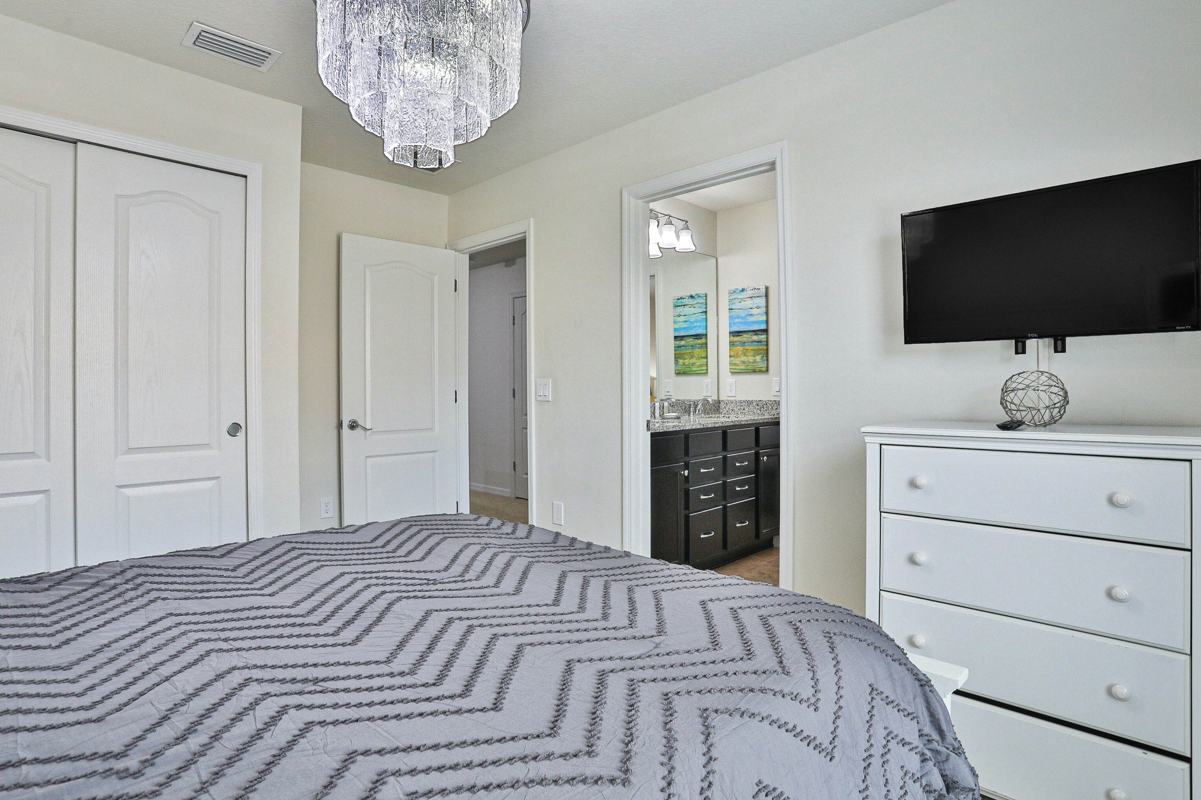 WW115-8893-9-GP - Westside Wonder - Windsor at Westside