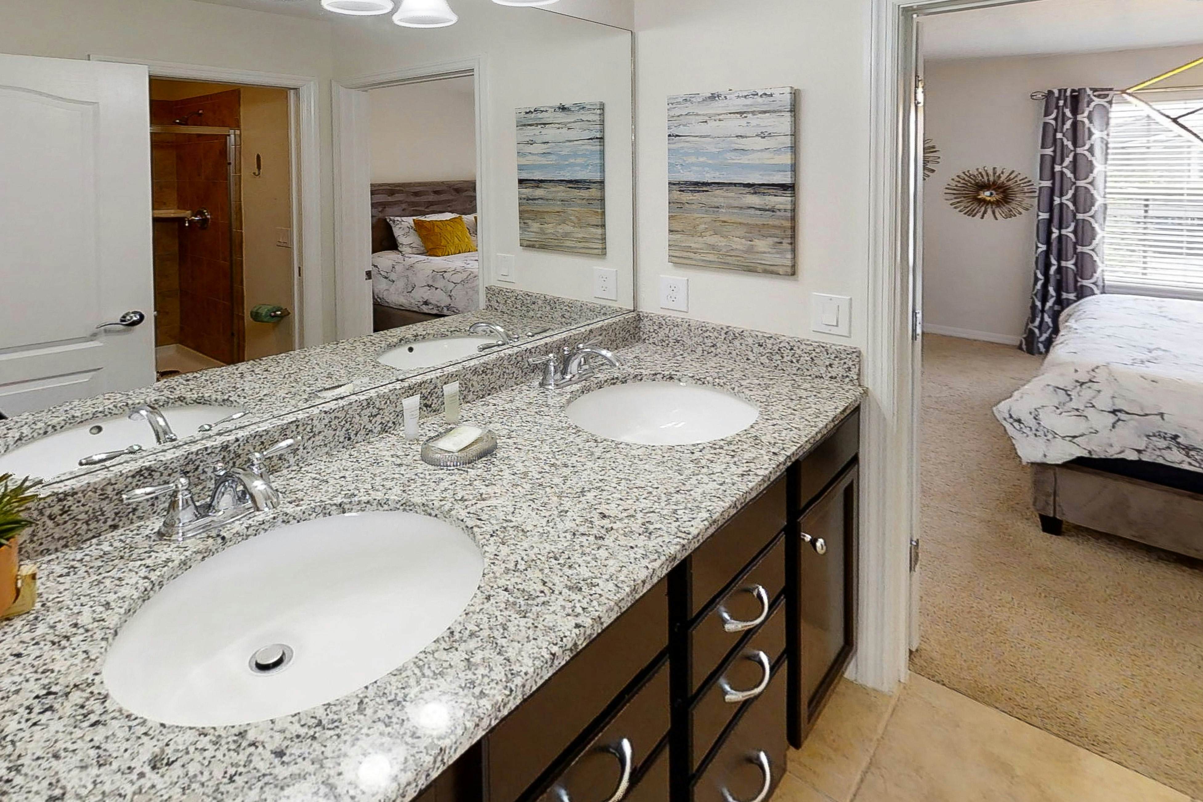 WW115-8893-9-GP - Westside Wonder - Windsor at Westside