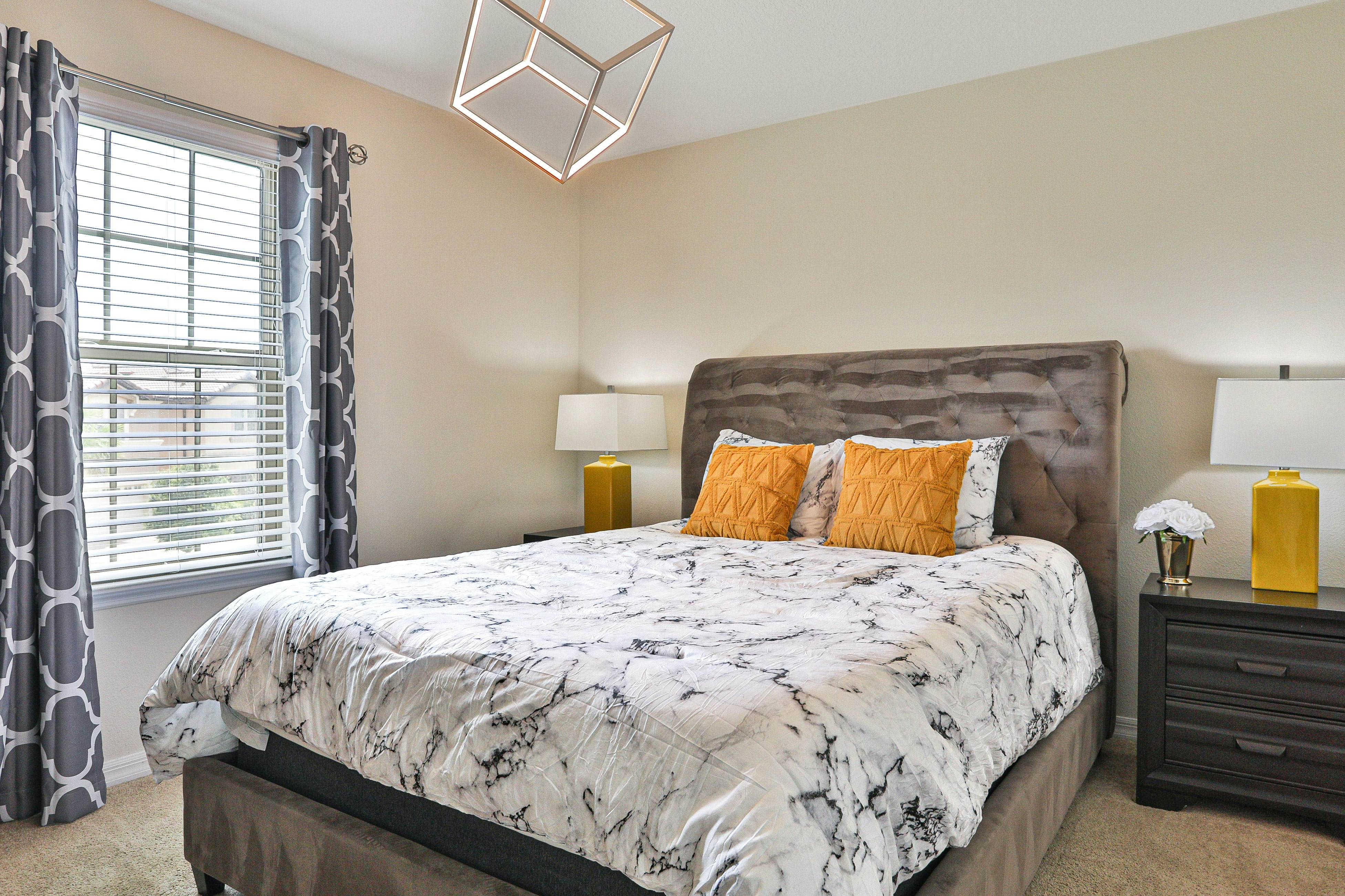 WW115-8893-9-GP - Westside Wonder - Windsor at Westside