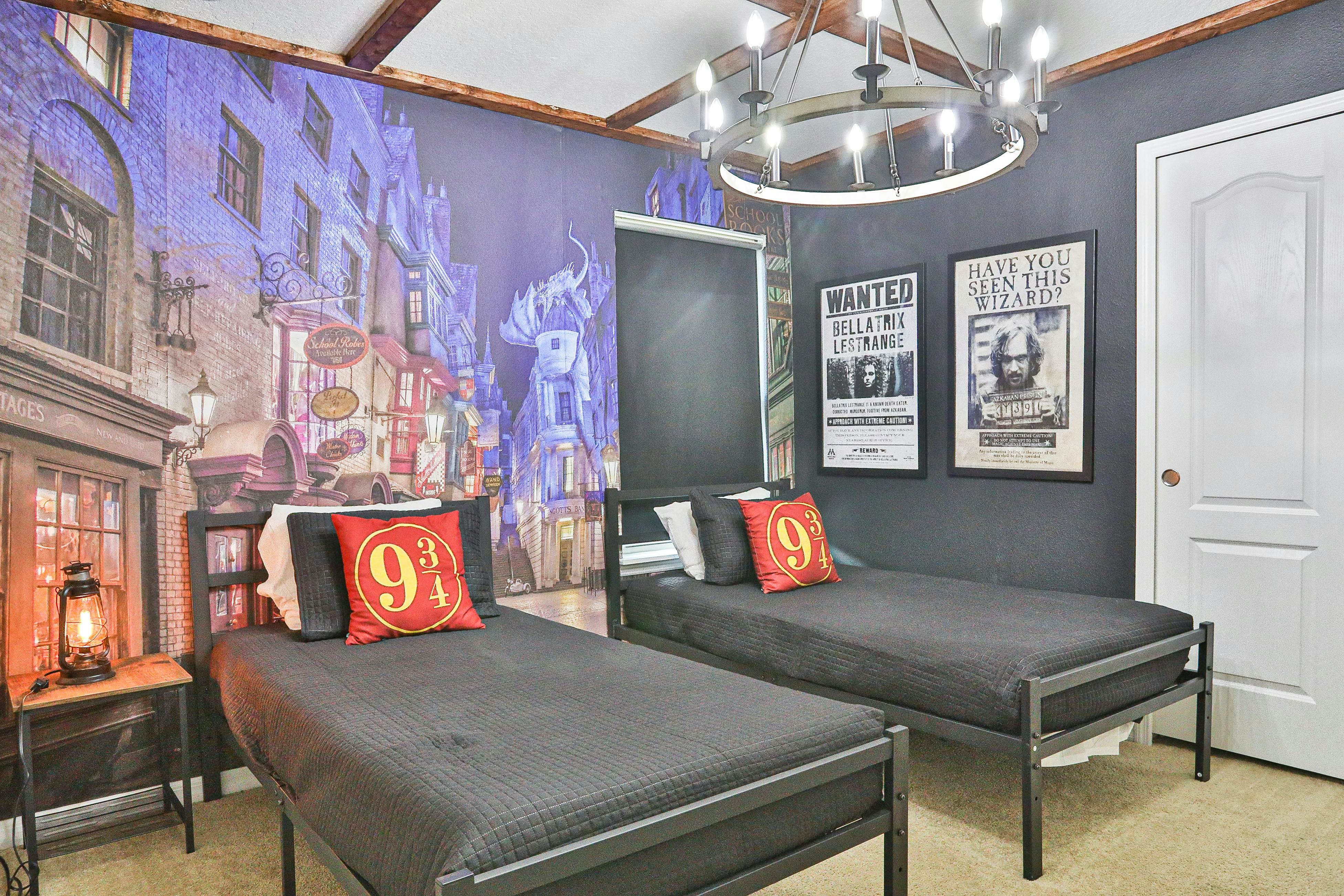 WW115-8893-9-GP - Westside Wonder - Windsor at Westside