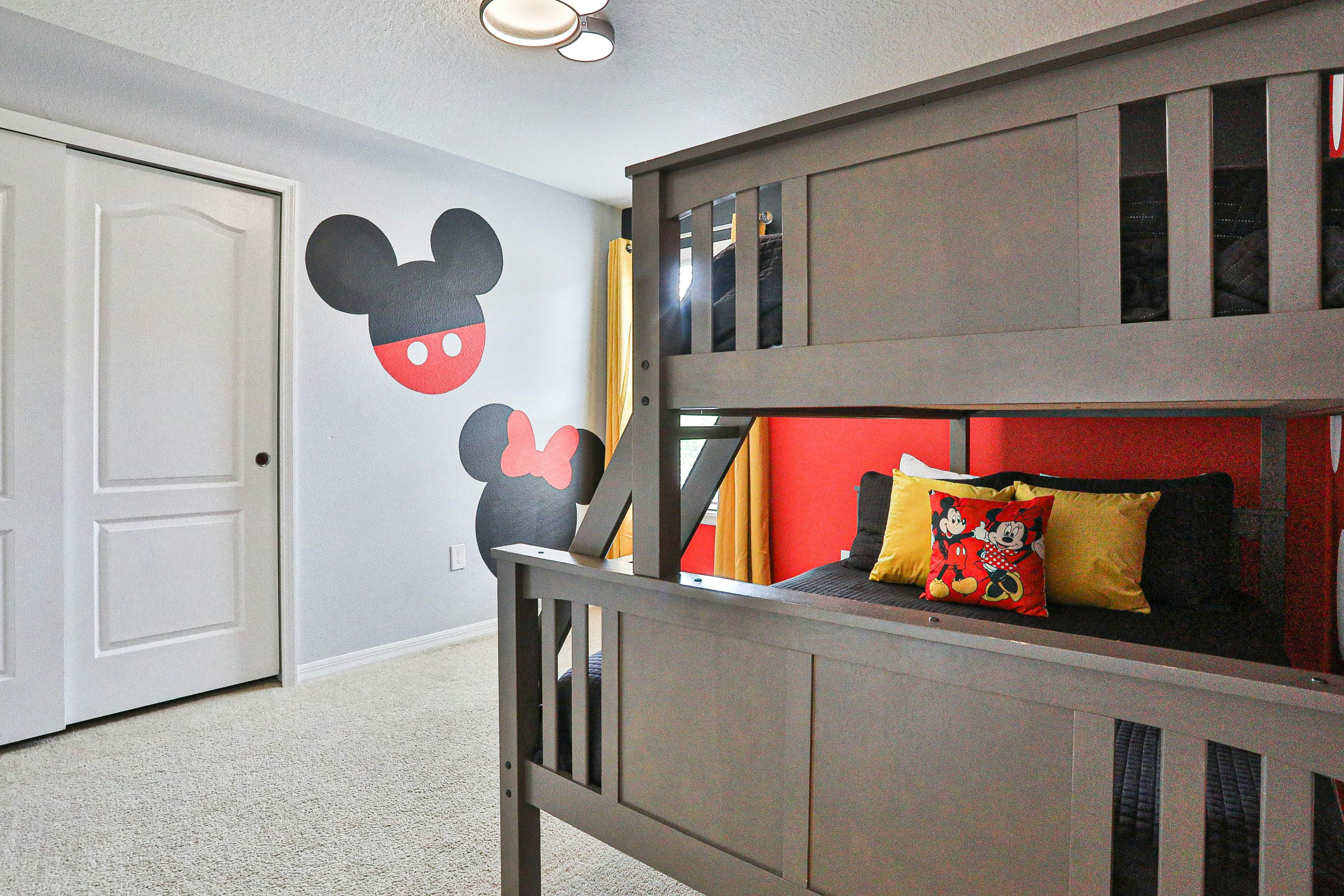 WW115-8893-9-GP - Westside Wonder - Windsor at Westside