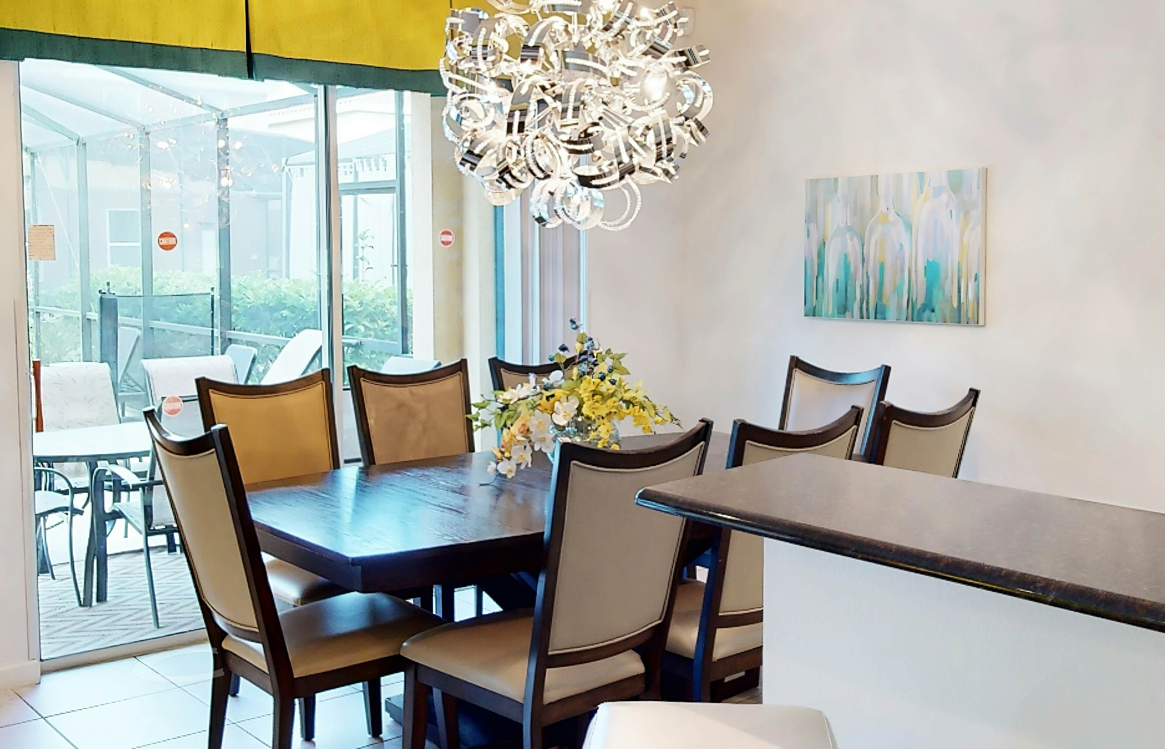 SOL109-5253-6-P-Oakbourne Oasis