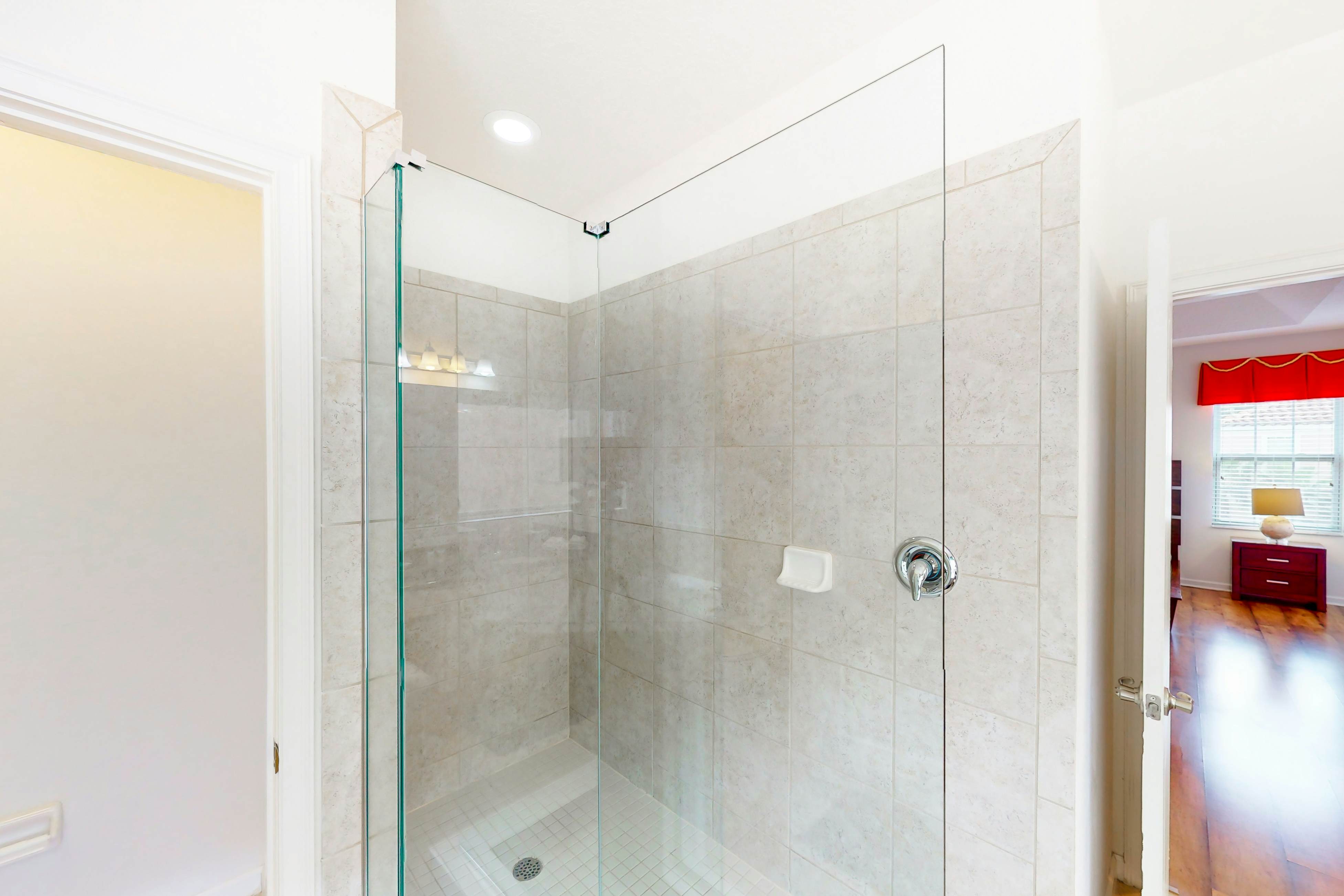 SOL109-5253-6-P-Oakbourne Oasis