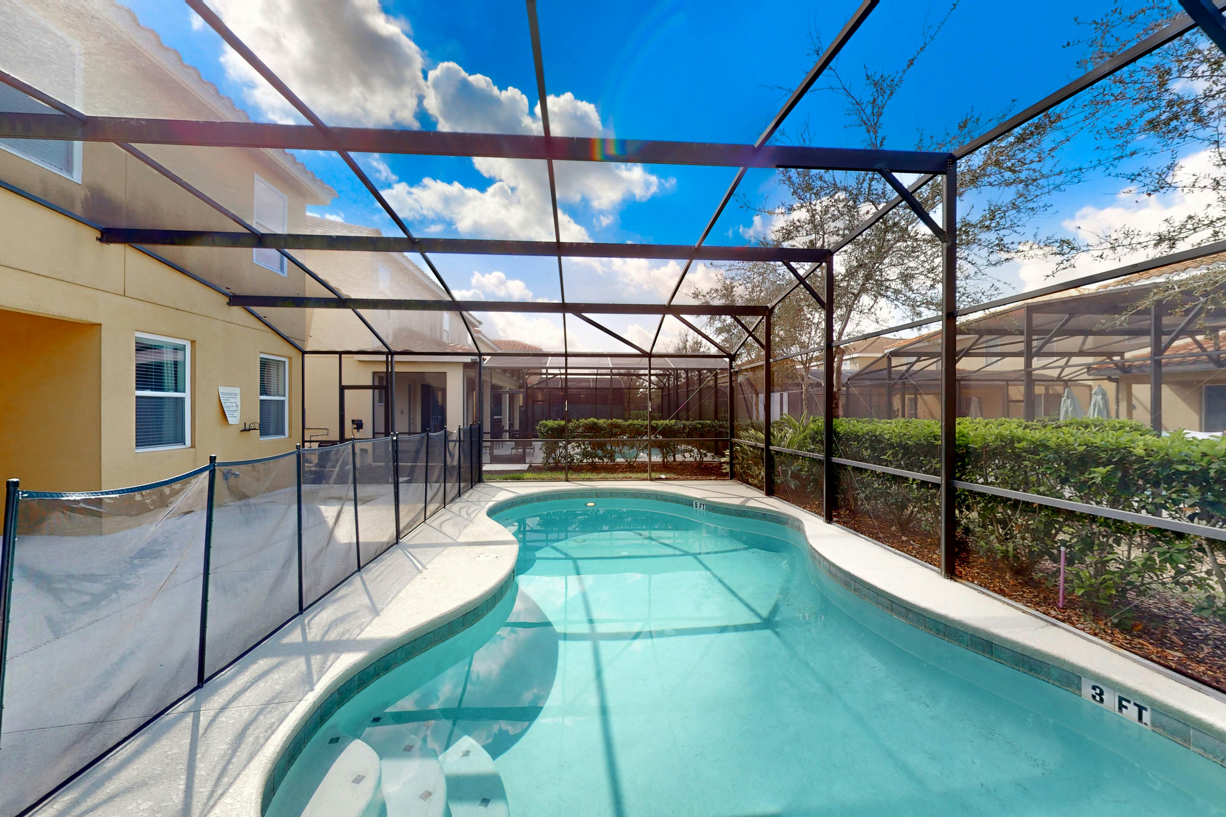 SOL109-5253-6-P-Oakbourne Oasis