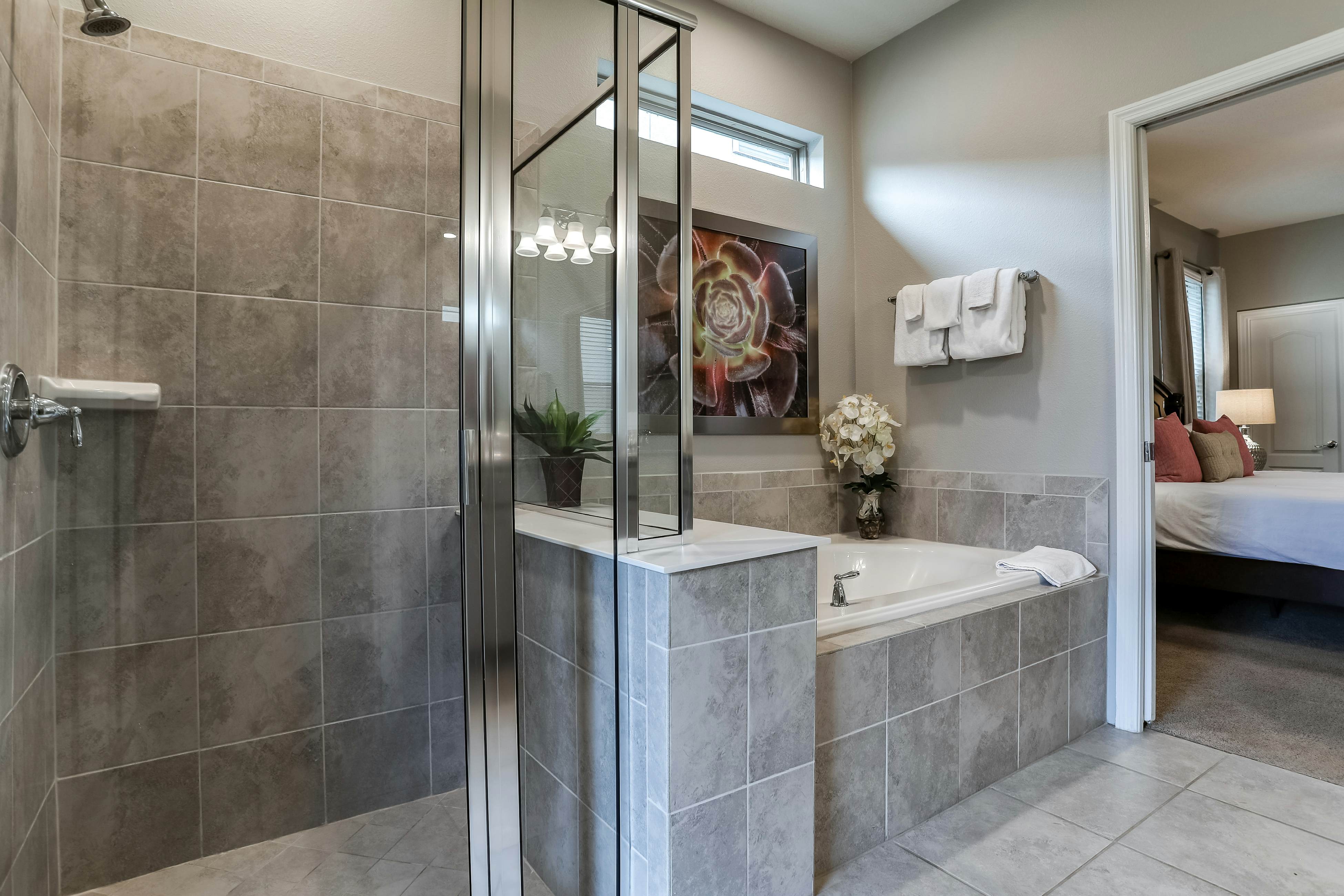 WW111-1675-9-P - Windsor Mansion - Windsor at Westside