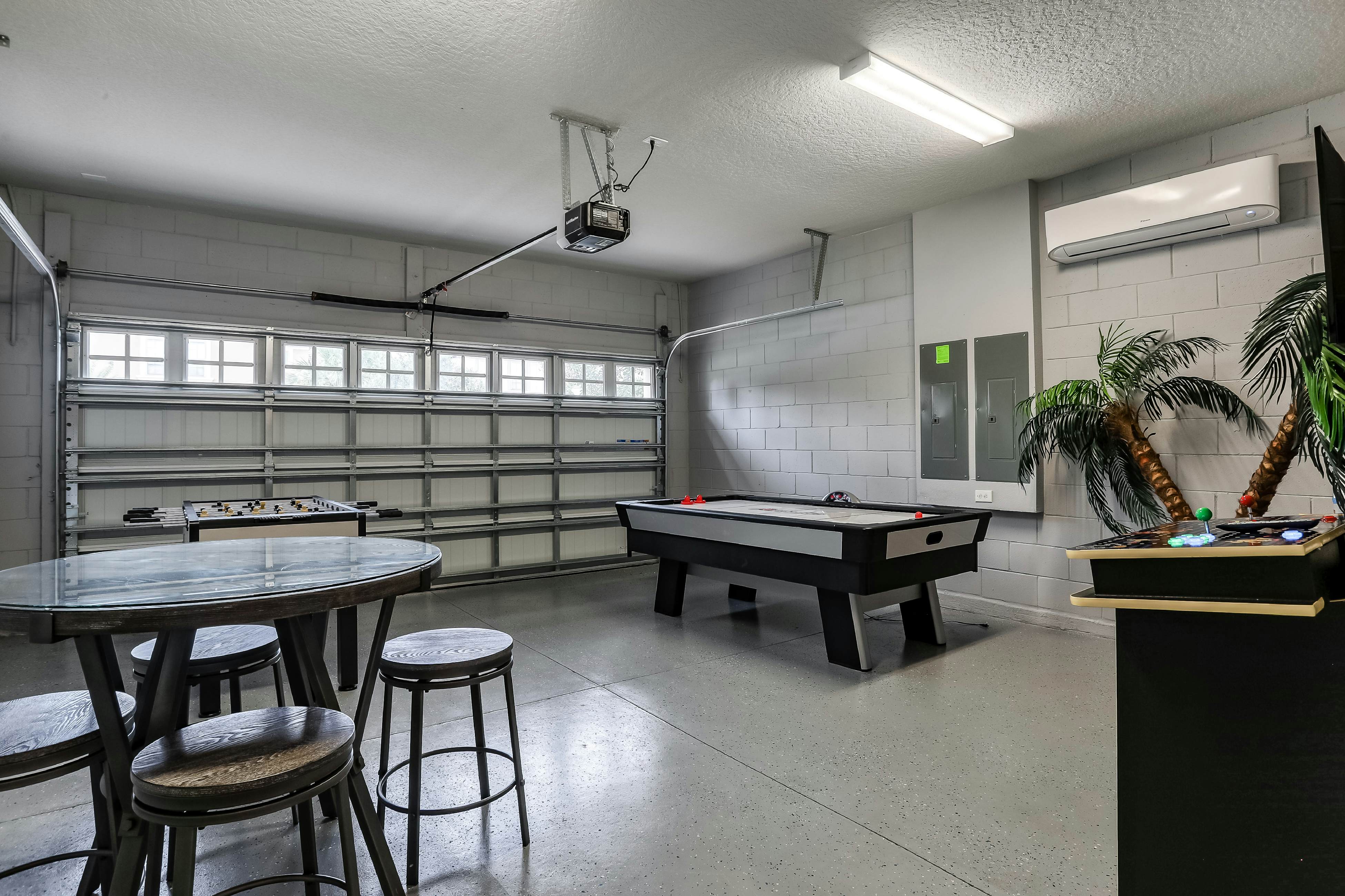 WW111-1675-9-P - Windsor Mansion - Windsor at Westside