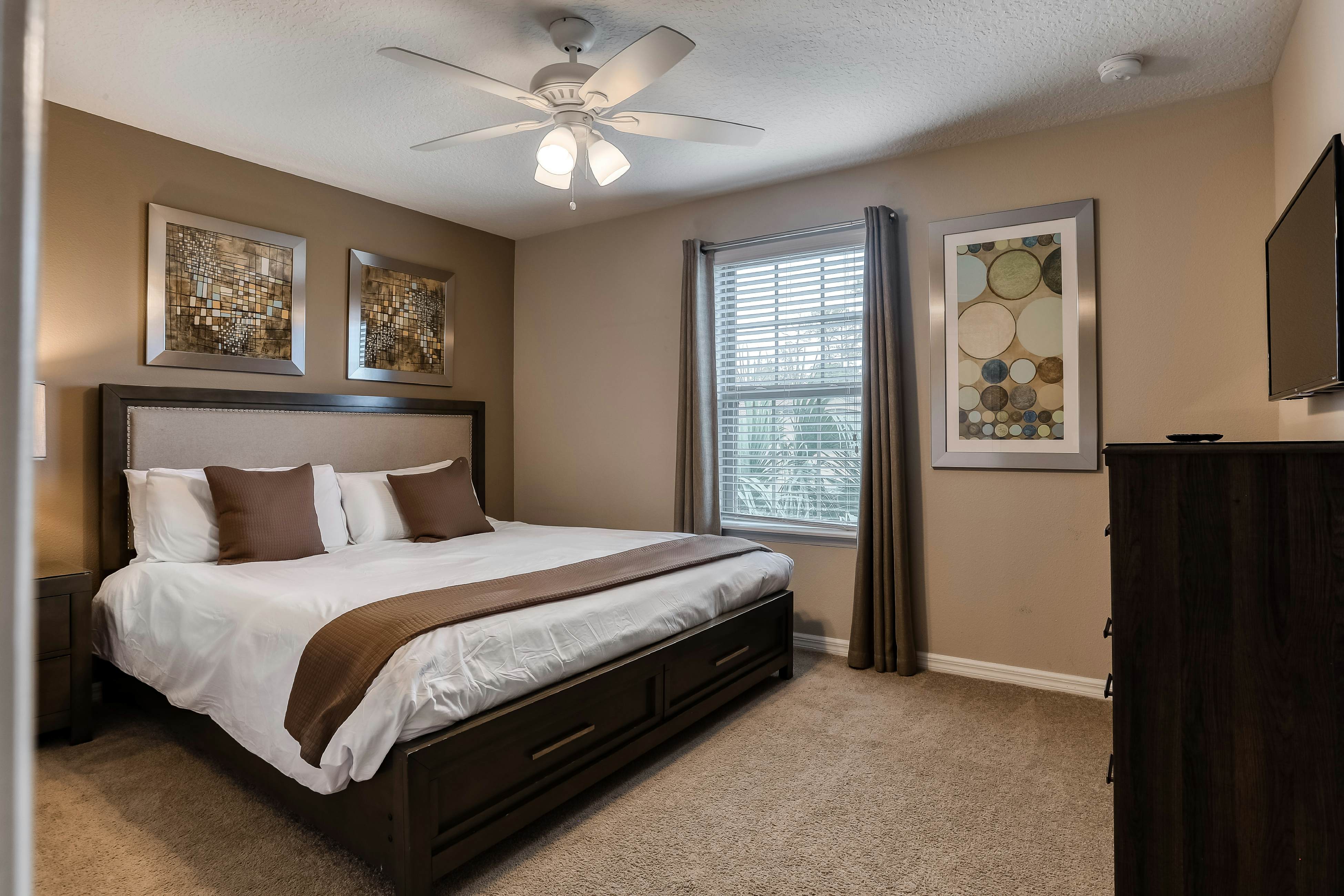 WW111-1675-9-P - Windsor Mansion - Windsor at Westside