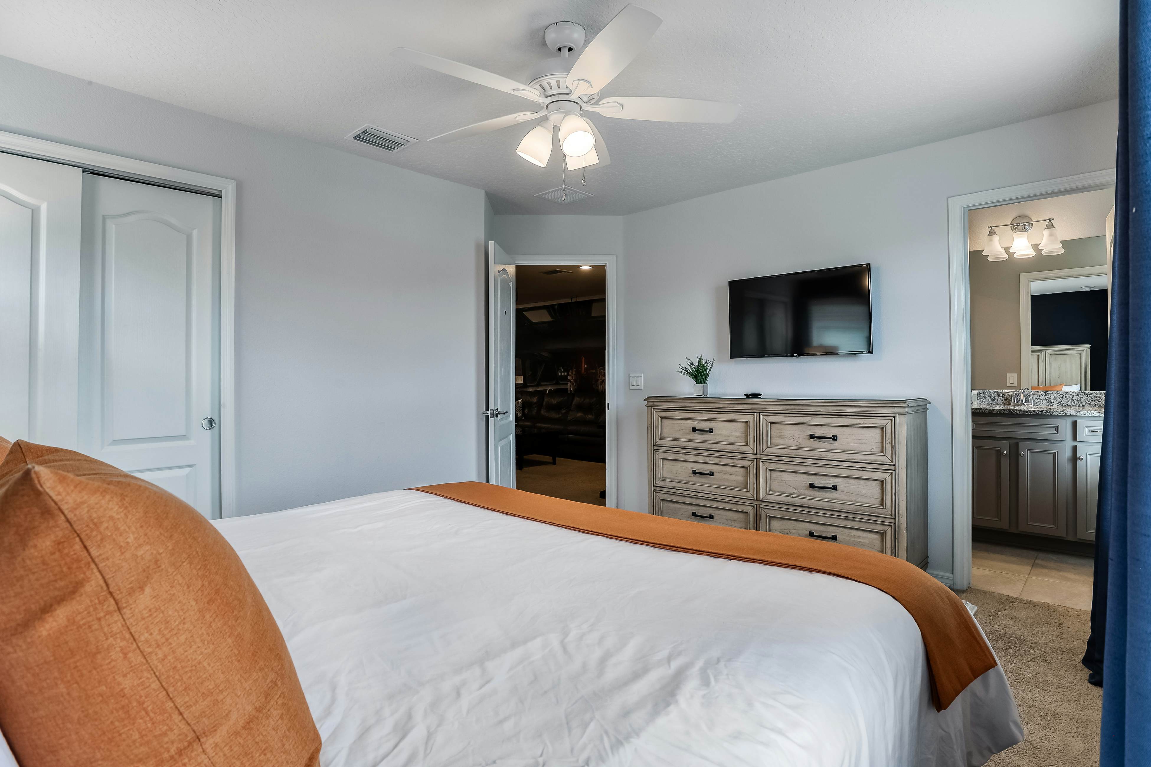 WW111-1675-9-P - Windsor Mansion - Windsor at Westside