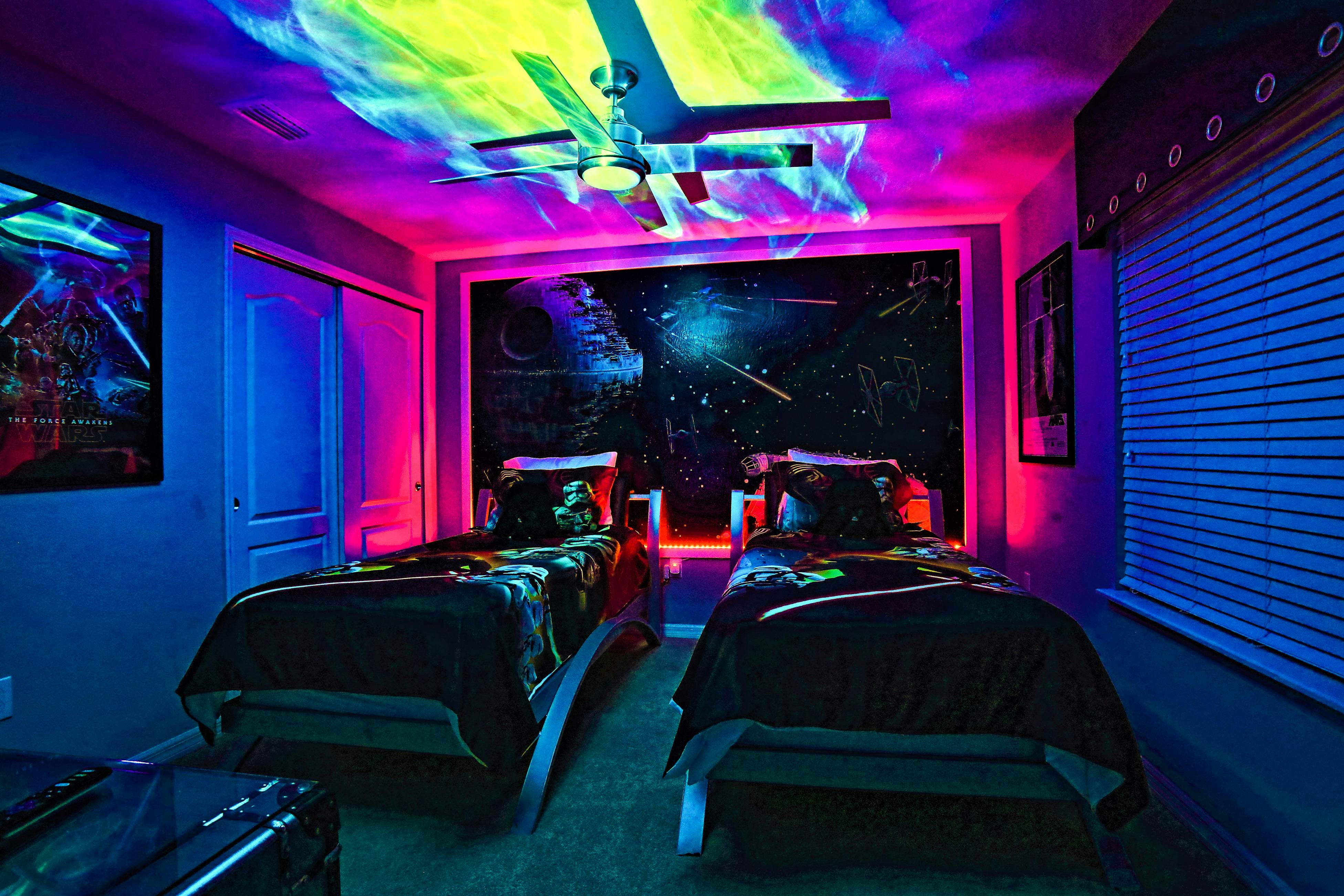 WW111-1675-9-P - Windsor Mansion - Windsor at Westside