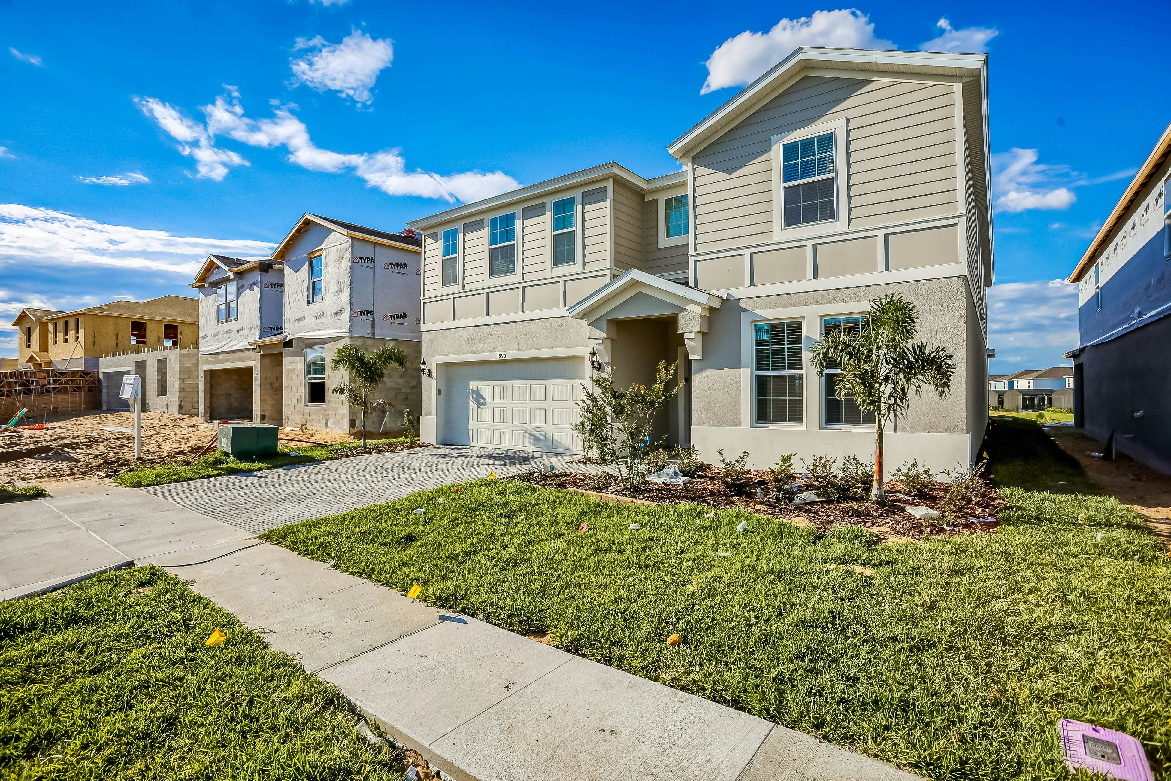 WI114-1990-9-P - Summer Magic - Windsor Island Resort