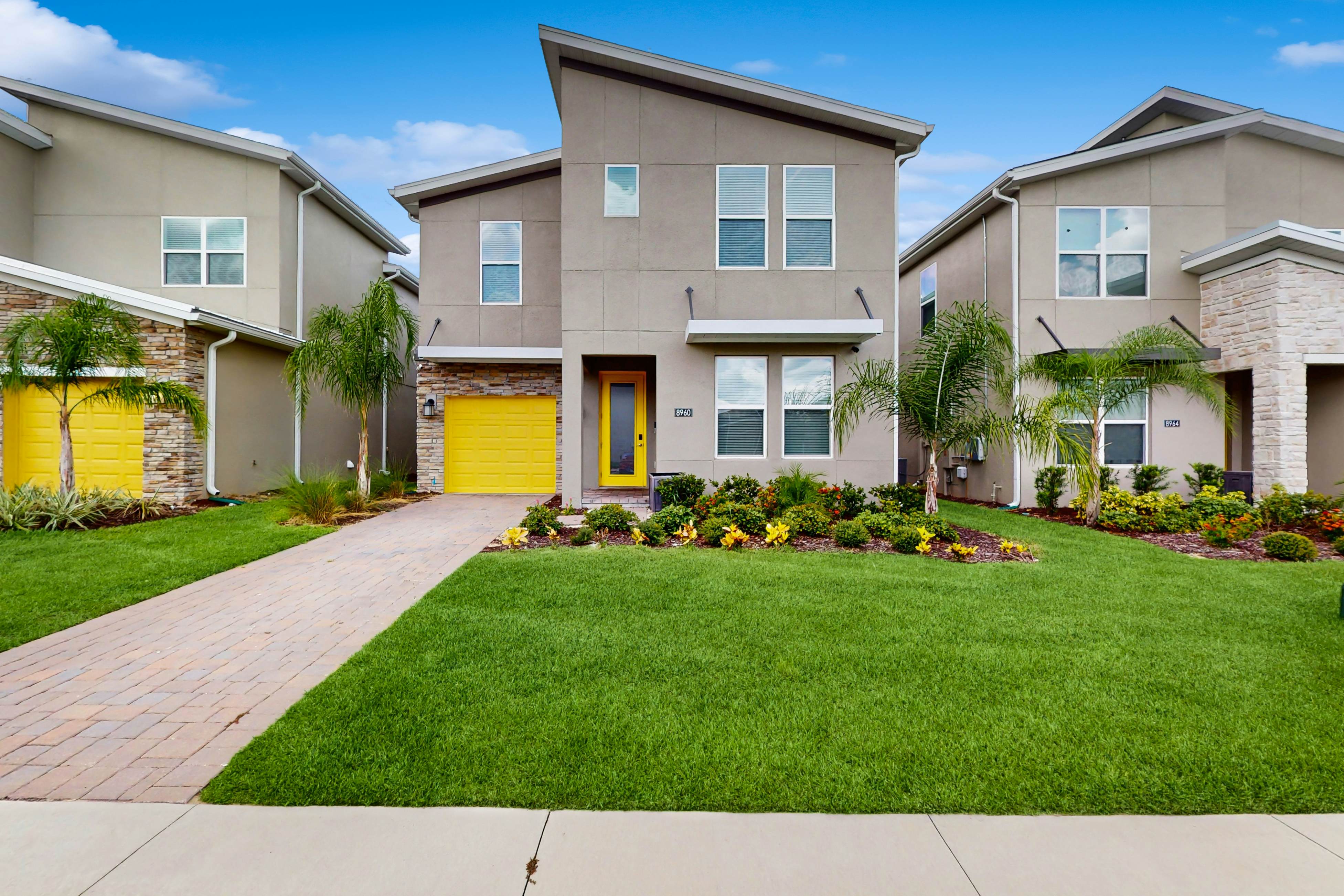 CHG136-8960-6-GP - The Modern Pearl