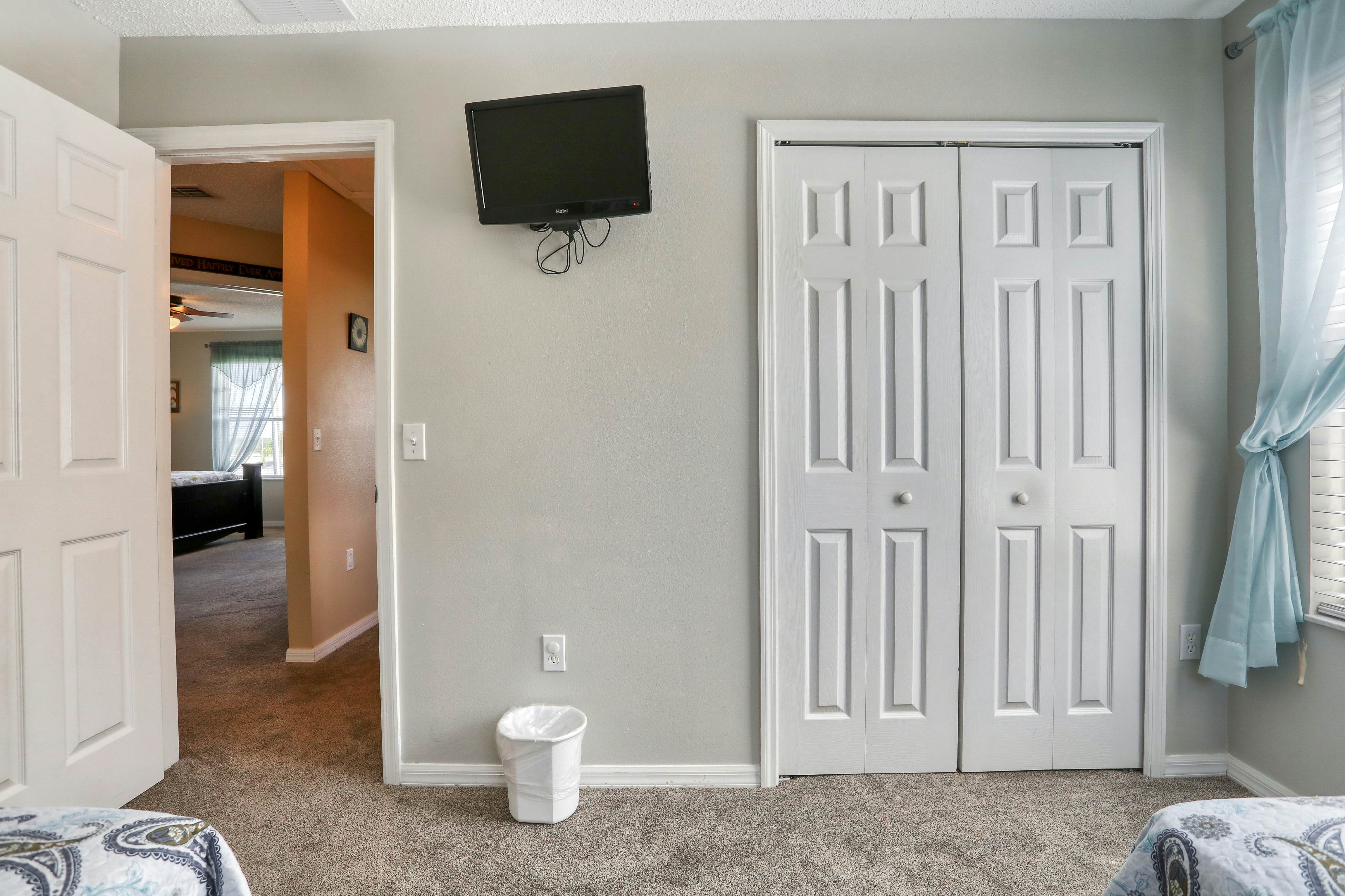 SOD101-2600-4-P - Magic in Haines