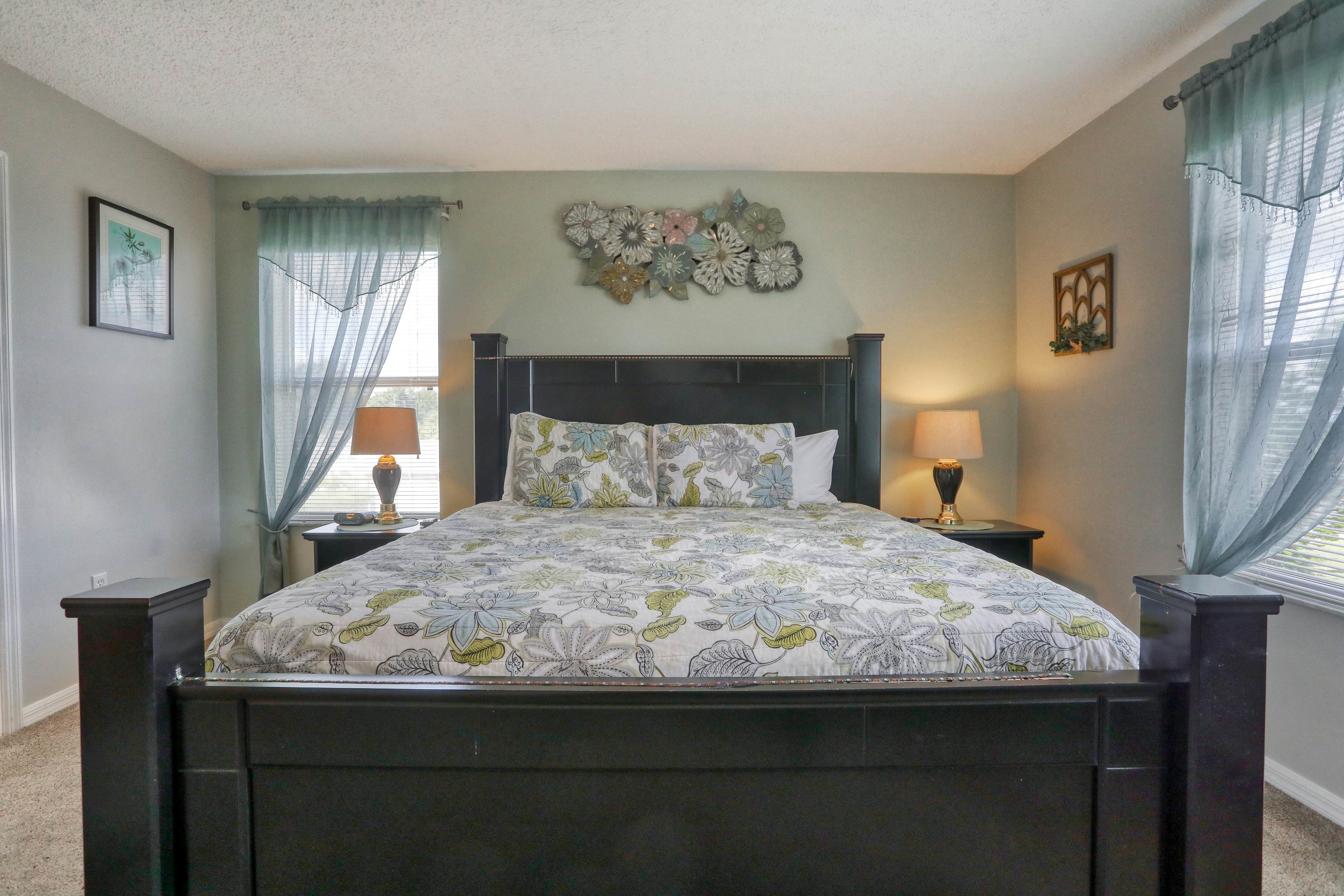 SOD101-2600-4-P - Magic in Haines