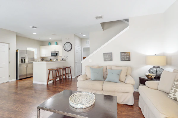 Spacious family friendly home with resort style shared pool