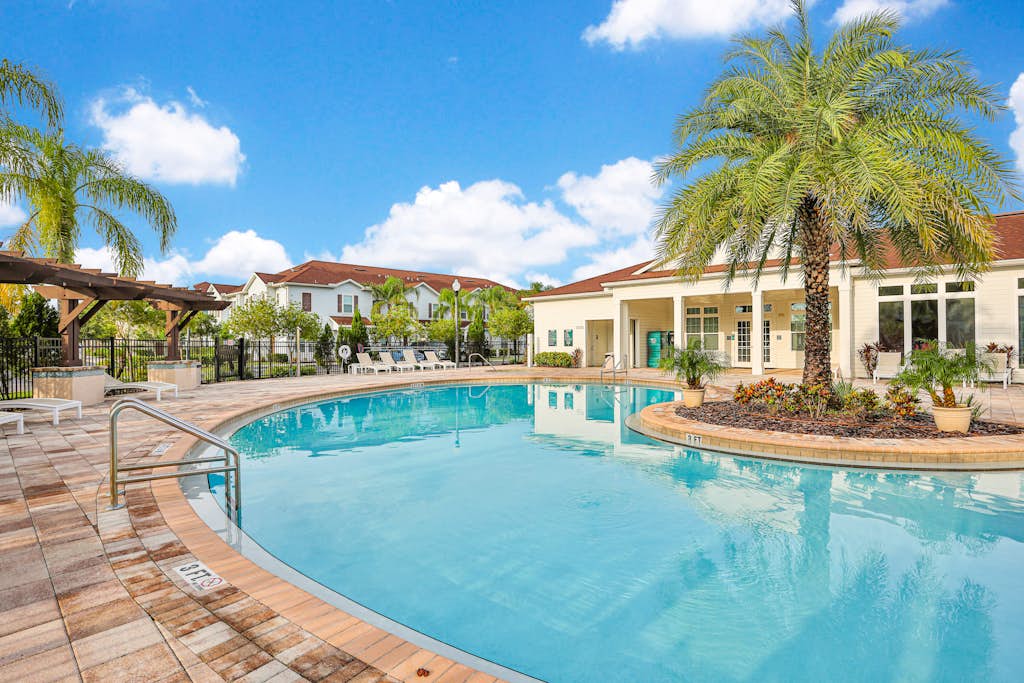Spacious family friendly home with resort style shared pool