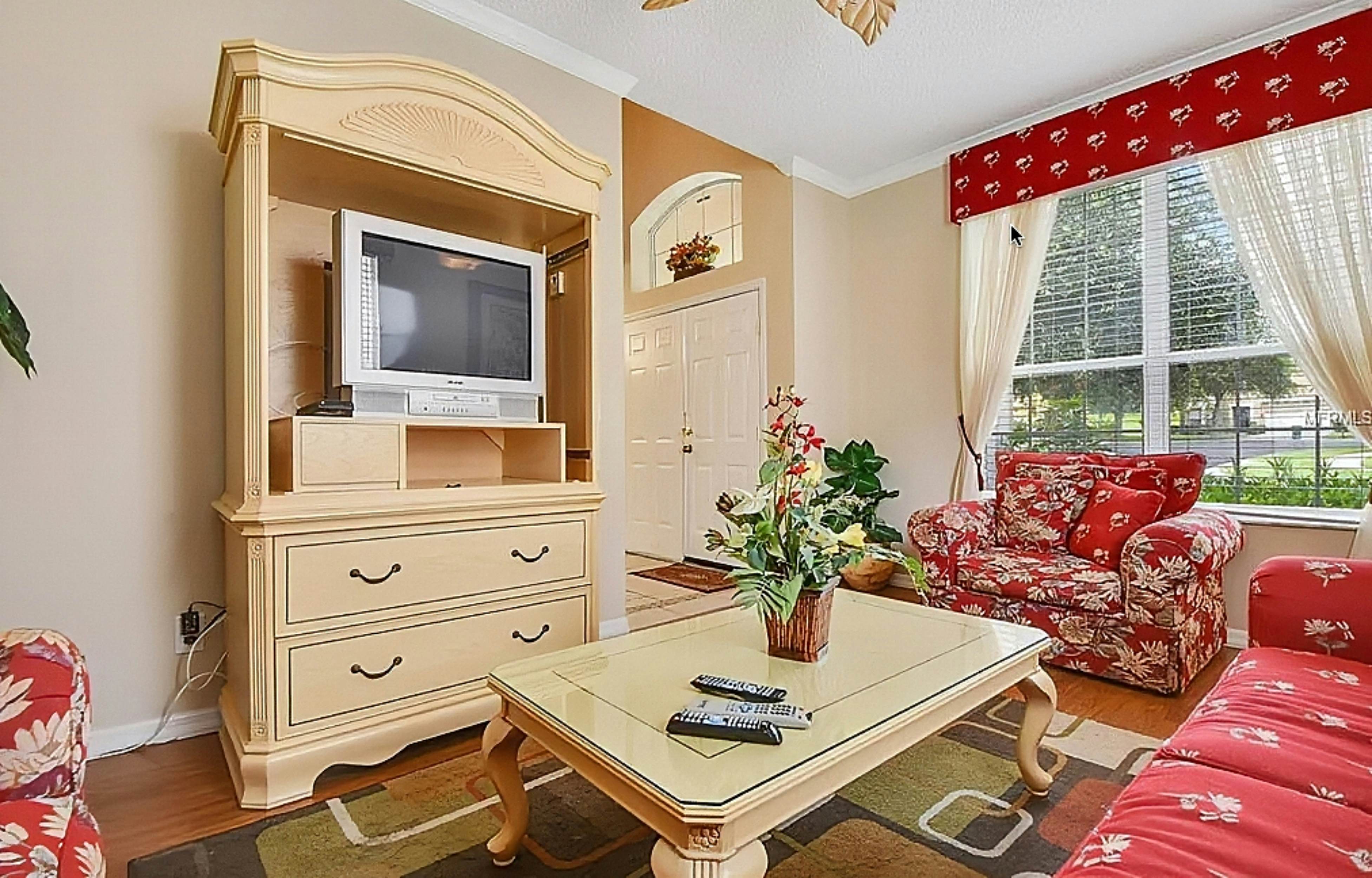 EMI107-8545-7-P-Summer Breeze - Emerald Island Resort