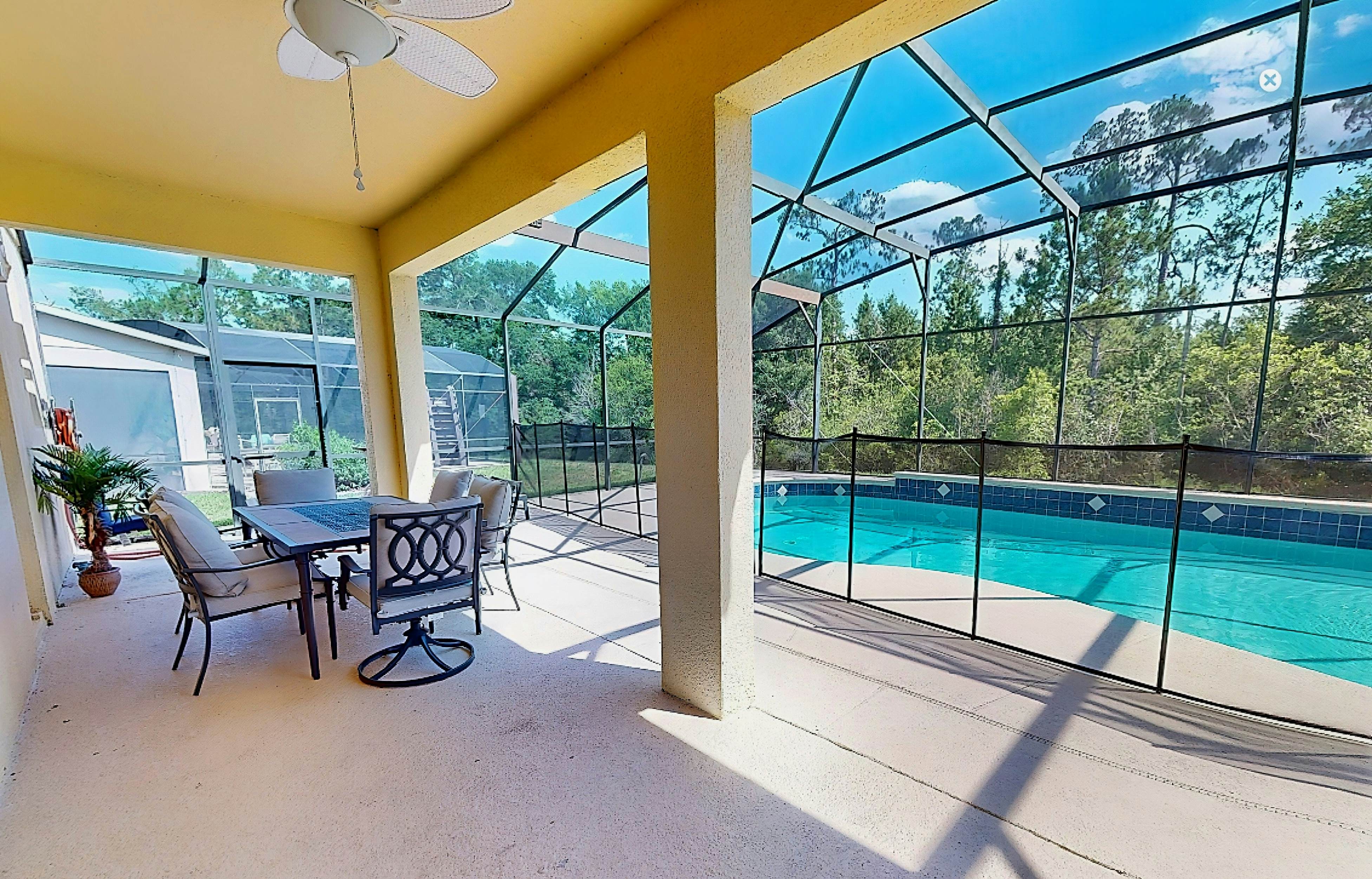 EMI107-8545-7-P-Summer Breeze - Emerald Island Resort