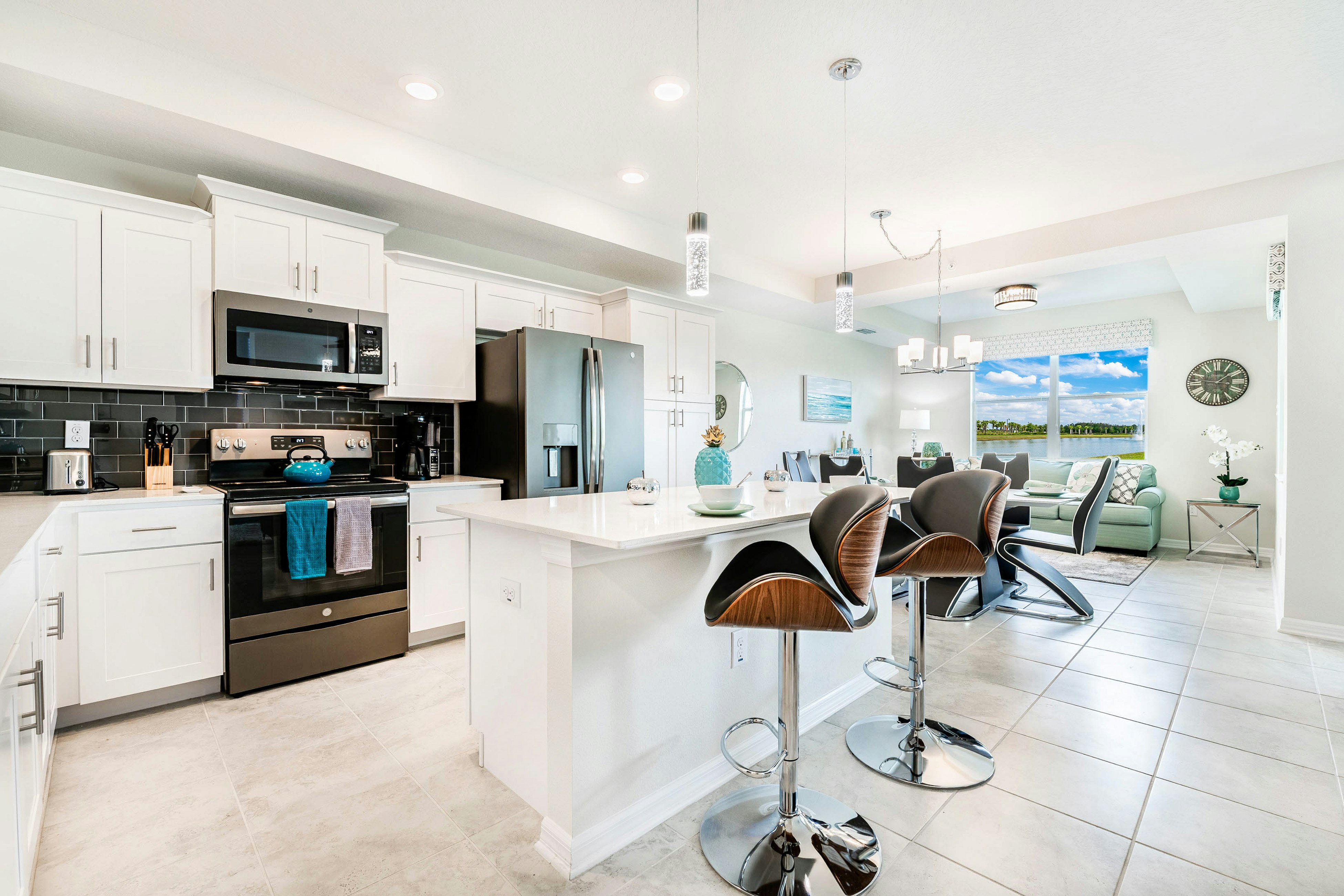 STL127-4721-106-2 - Luxury Storey Lake Condo - Storey Lake