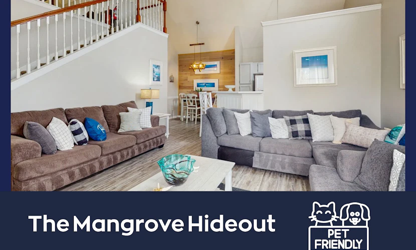 Spacious condo with themed rooms, foosball table and shared pool