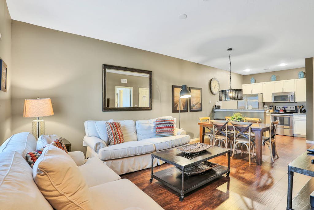 Luxurious Townhome W/ Free WiFi, Themed Kids Room & Shared Resort-Style Pool
