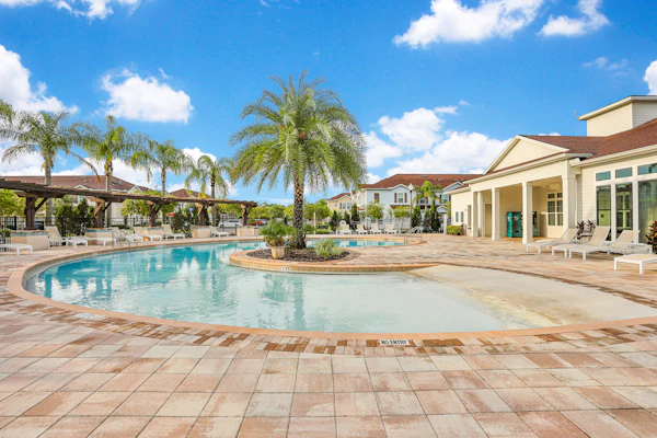 Luxurious Townhome W/ Free WiFi, Themed Kids Room & Shared Resort-Style Pool