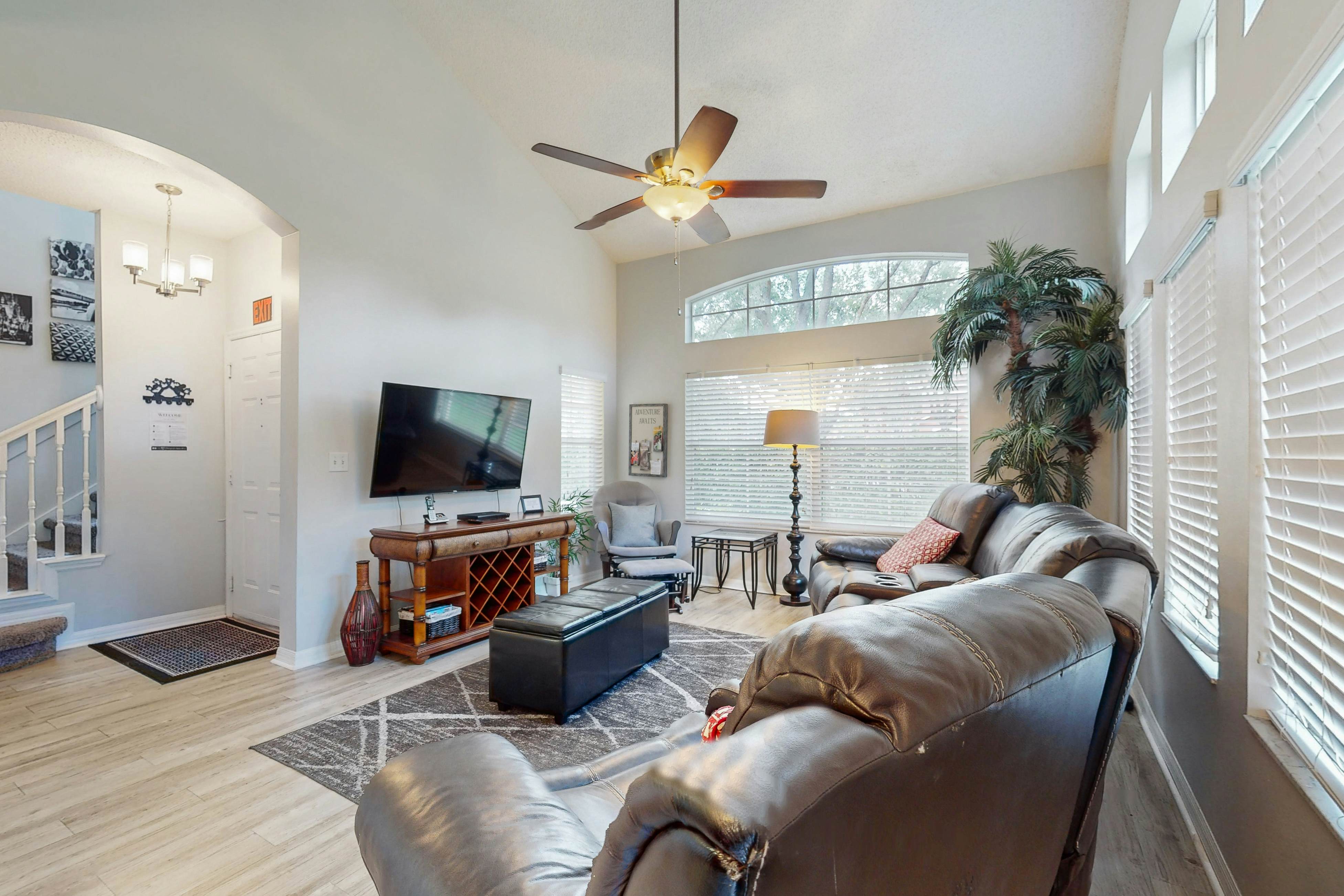 EMI103-8571-3-Emerald Island Gem - Emerald Island Resort