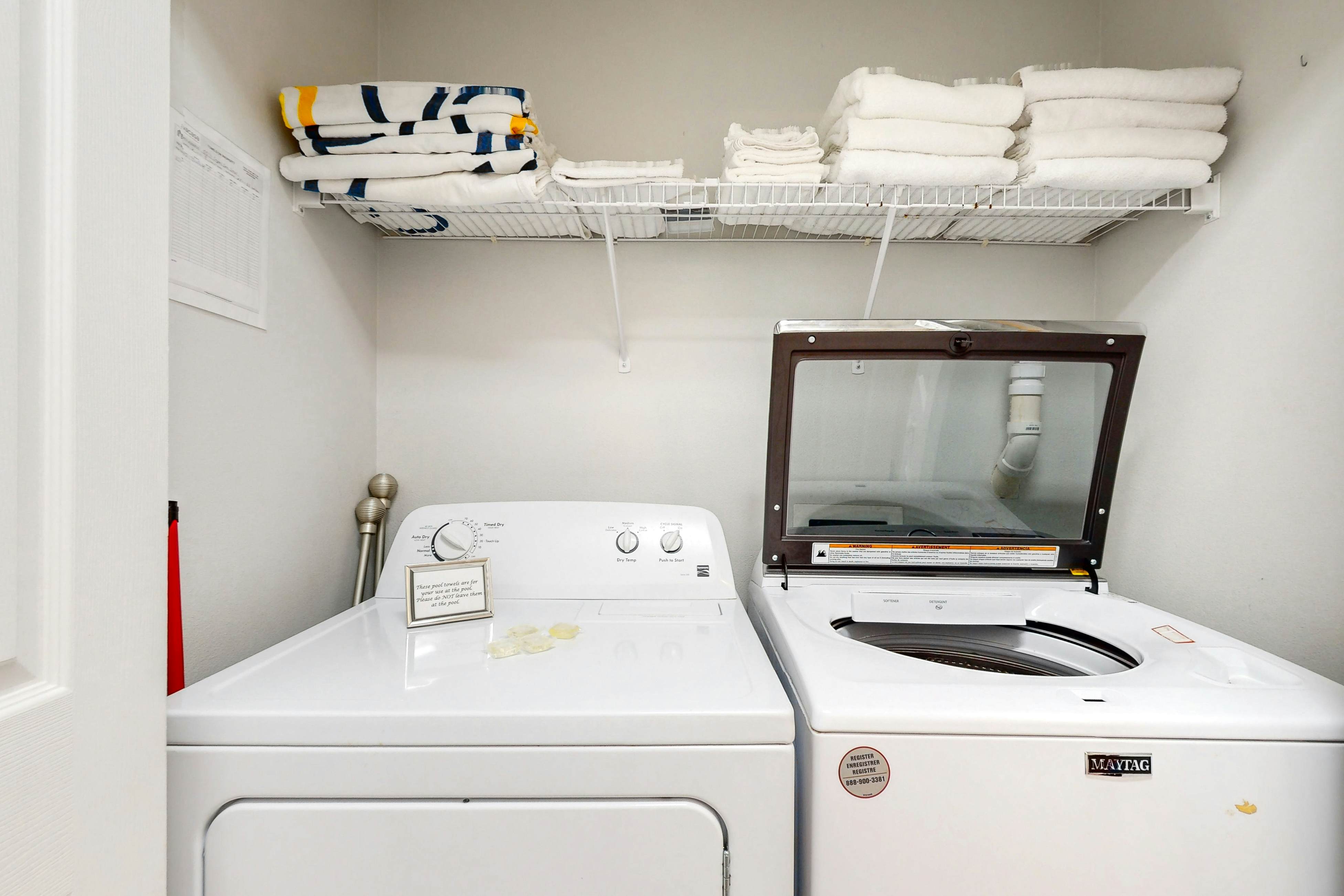 EMI103-8571-3-Emerald Island Gem - Emerald Island Resort