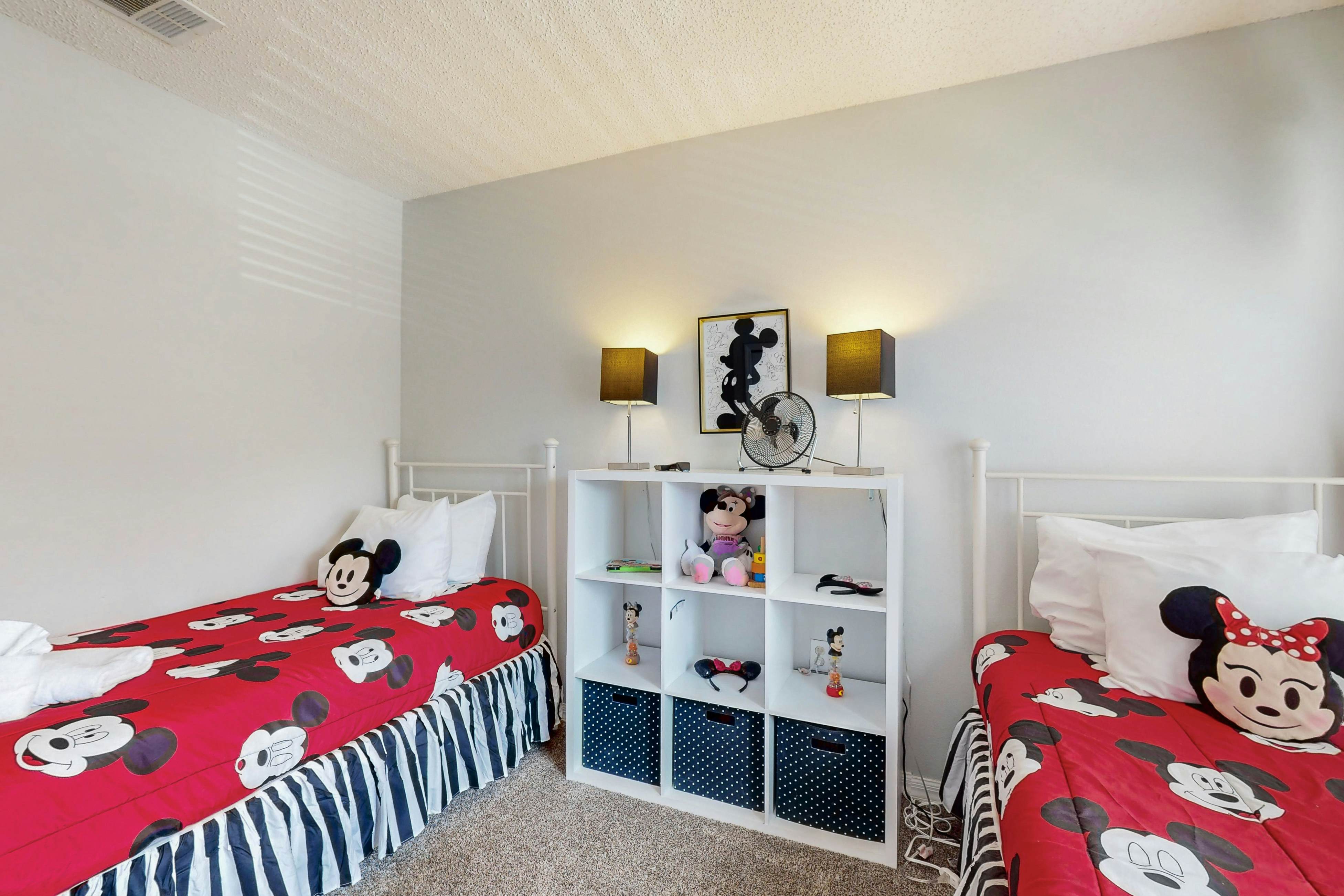 EMI103-8571-3-Emerald Island Gem - Emerald Island Resort