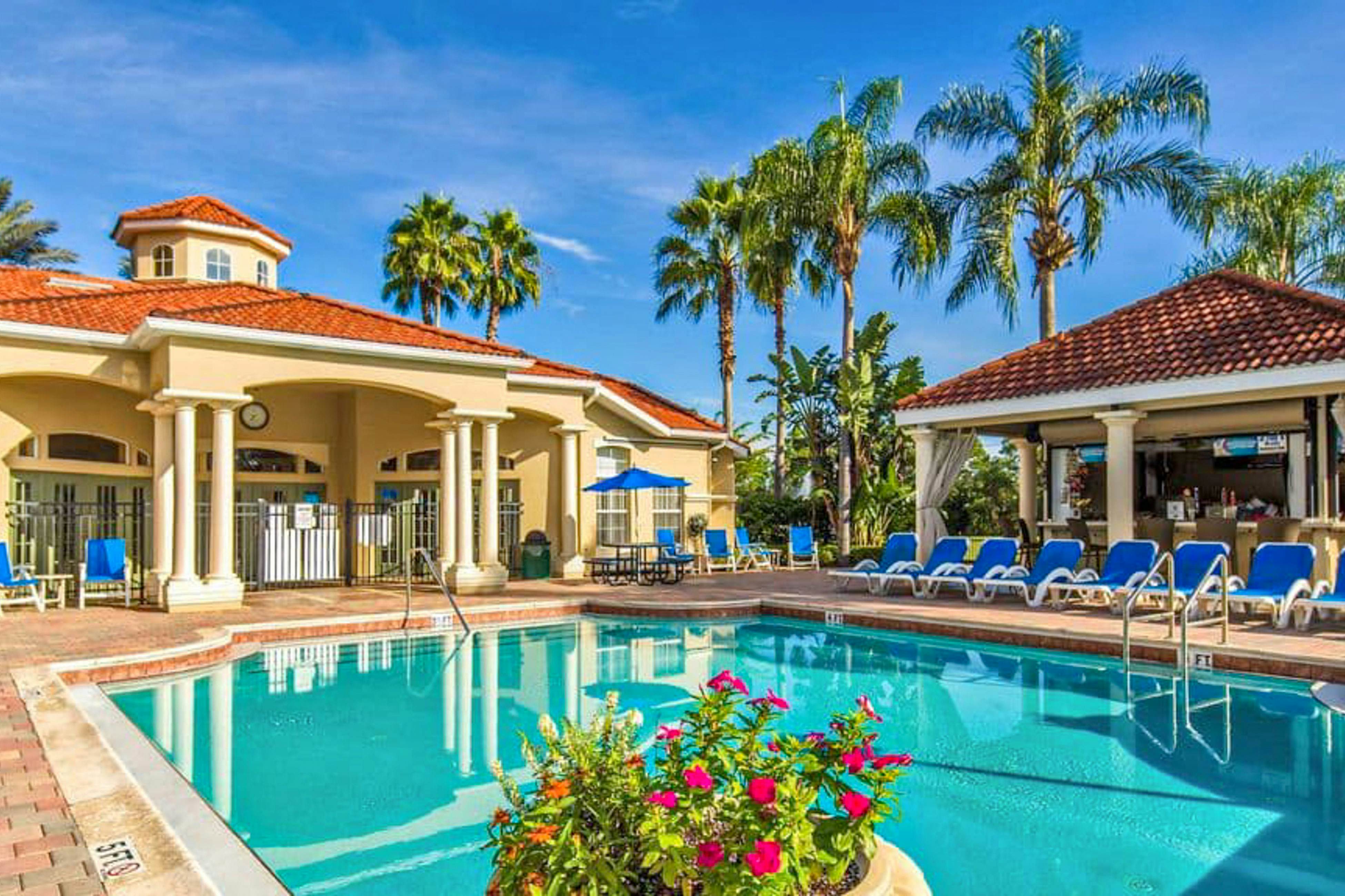 EMI103-8571-3-Emerald Island Gem - Emerald Island Resort