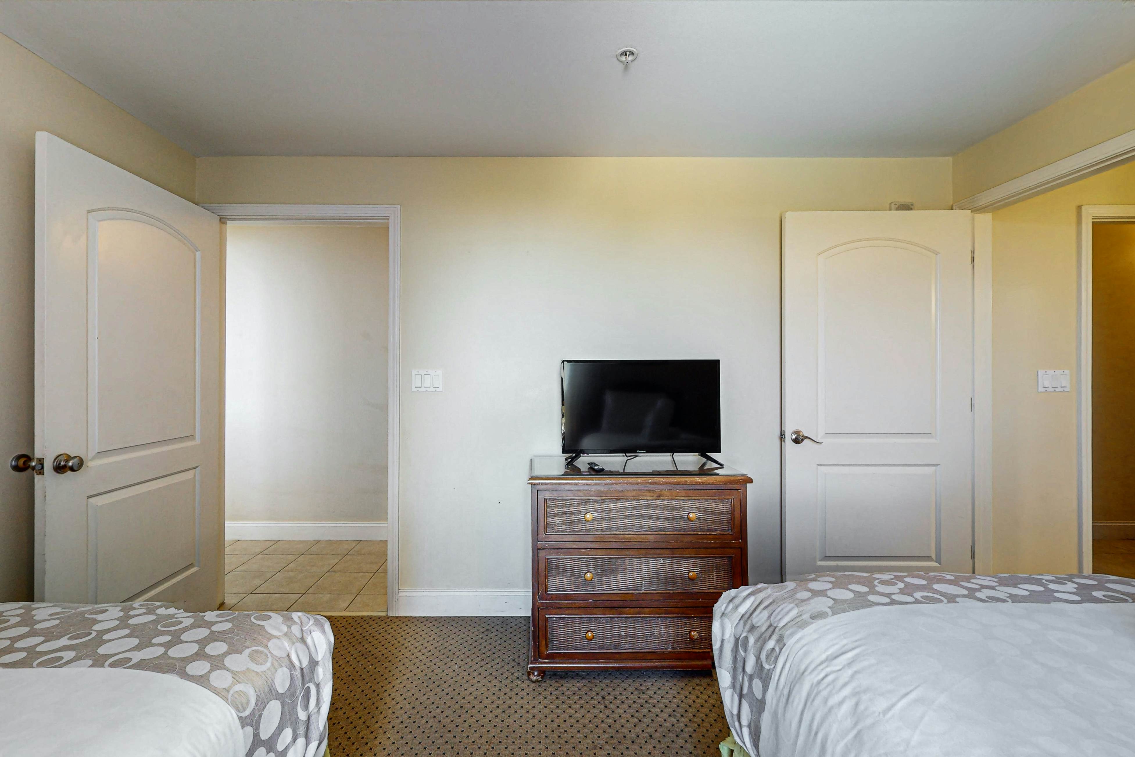 BLU118-13427-2-0301-2 - Blue Heron Beach Resort 2-0301