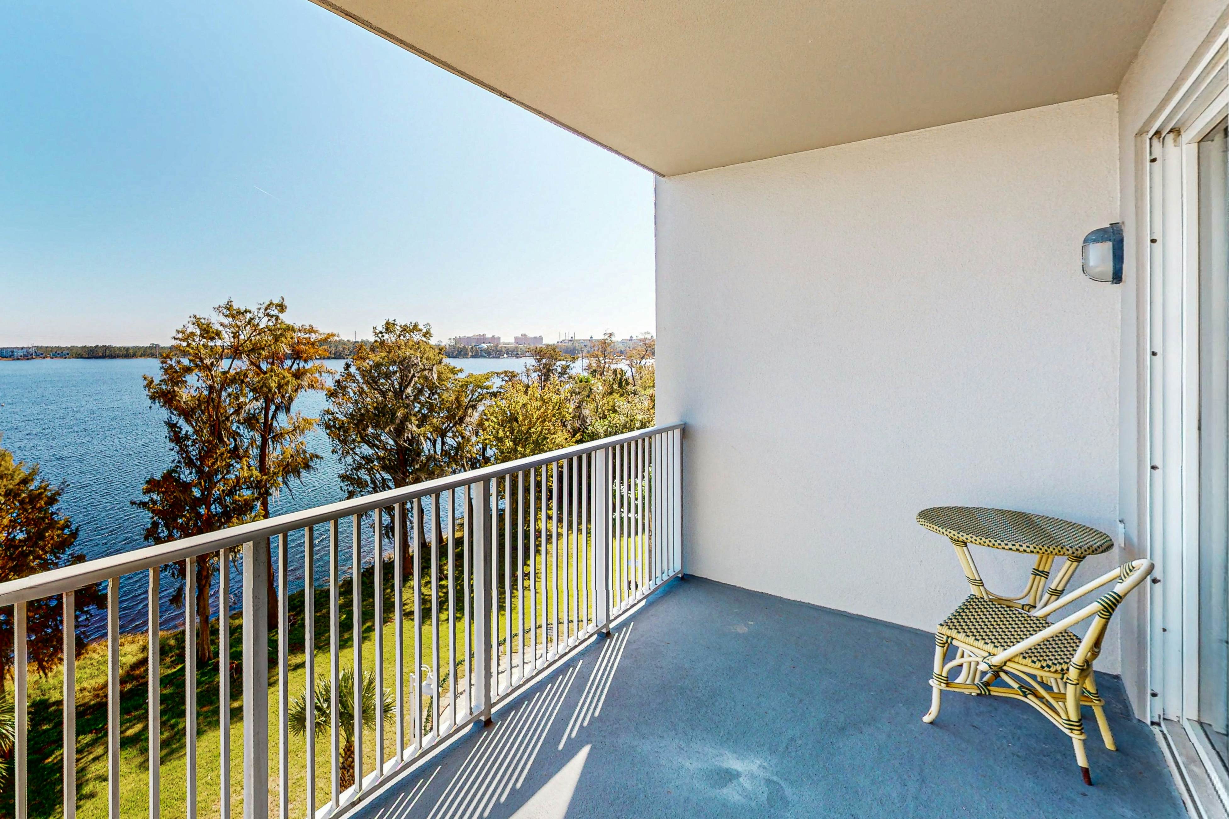 BLU118-13427-2-0301-2 - Blue Heron Beach Resort 2-0301