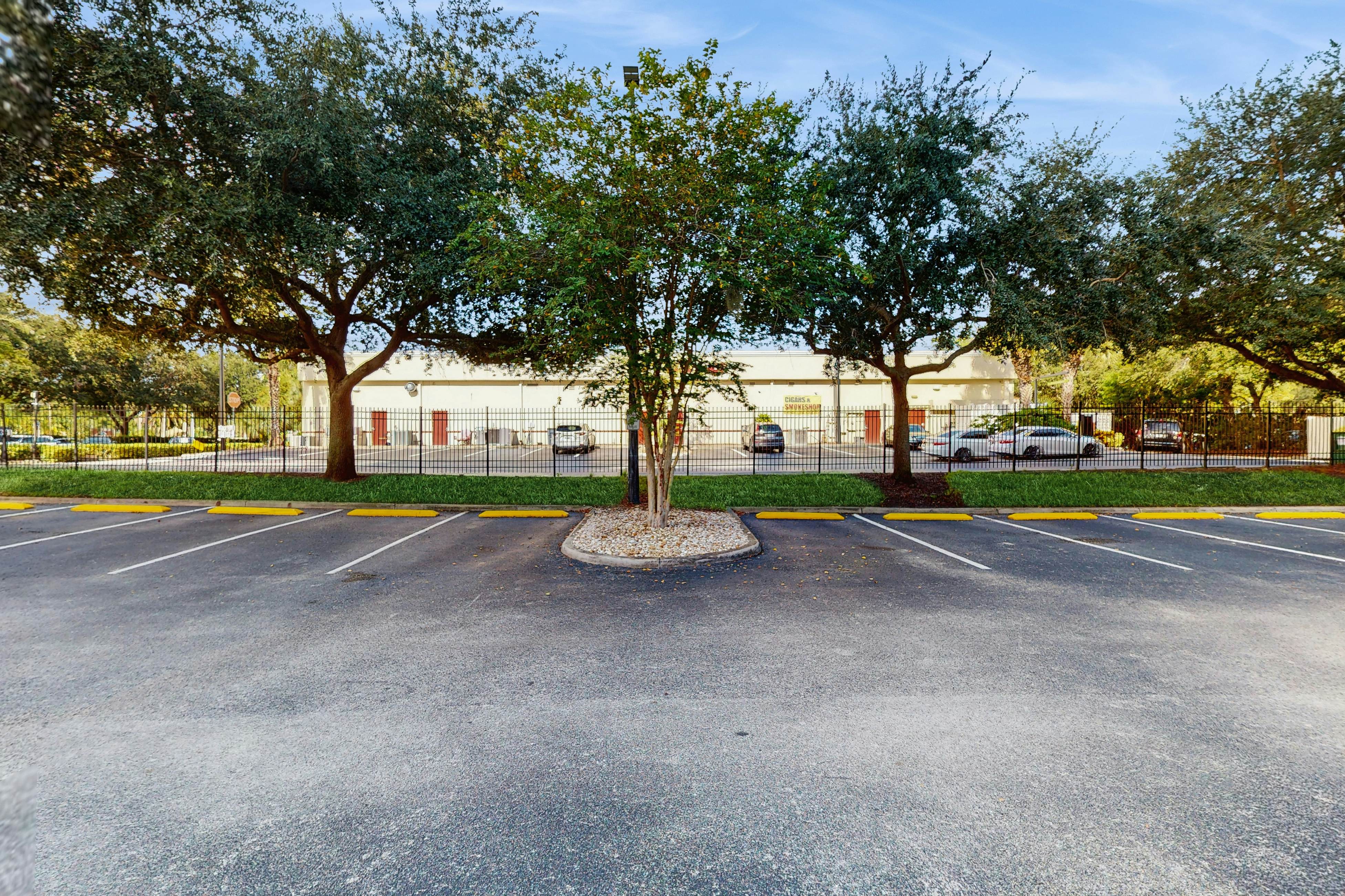 BLU110-13415-1-0801-2 - Blue Heron Beach Resort 1-0801