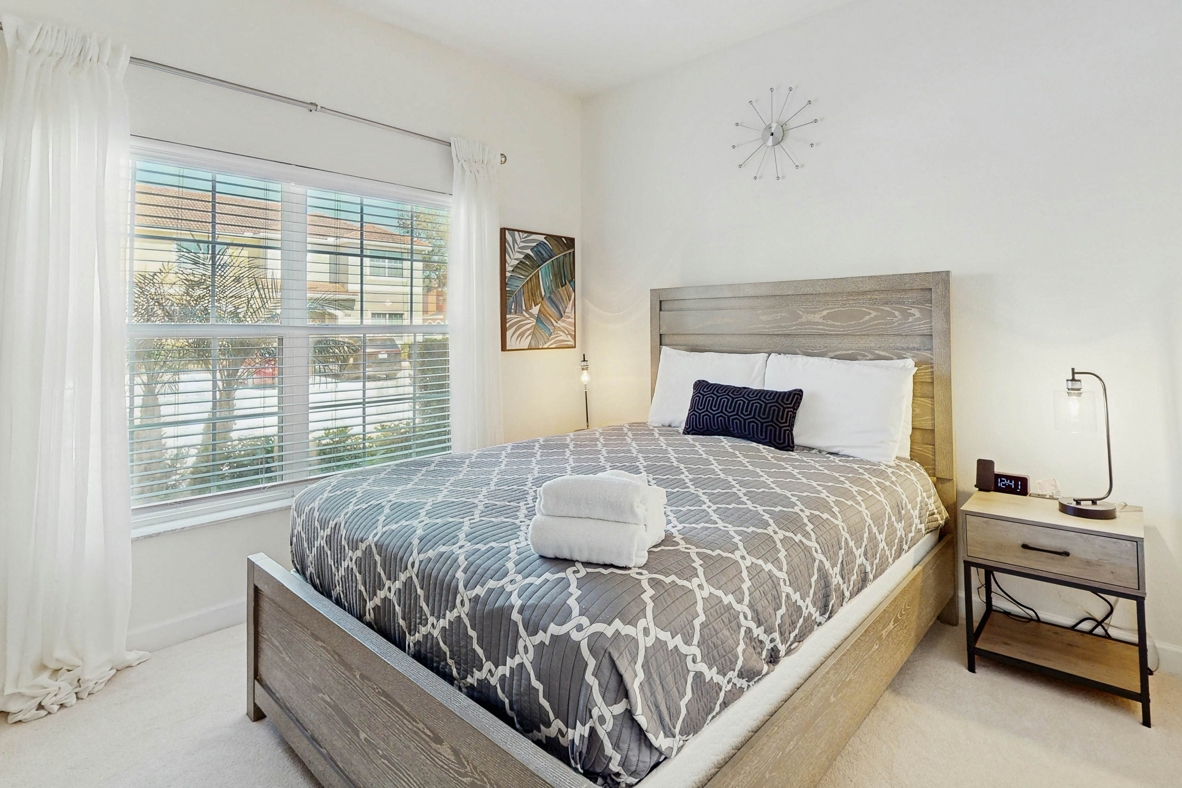 PP102-8954-3-P - Palm Paradise