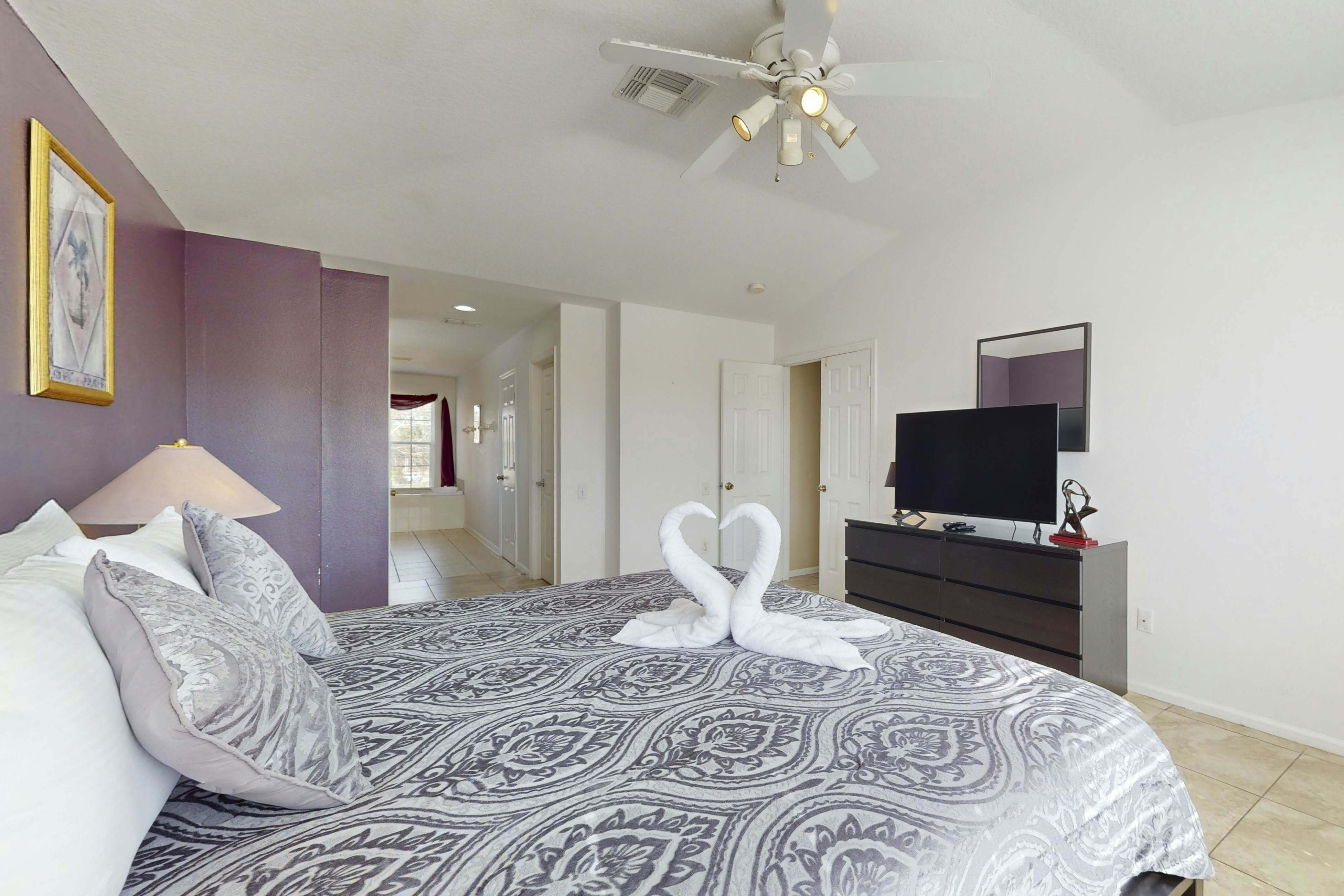 WP104-8006-6-P-Resort Escape - Windsor Palms