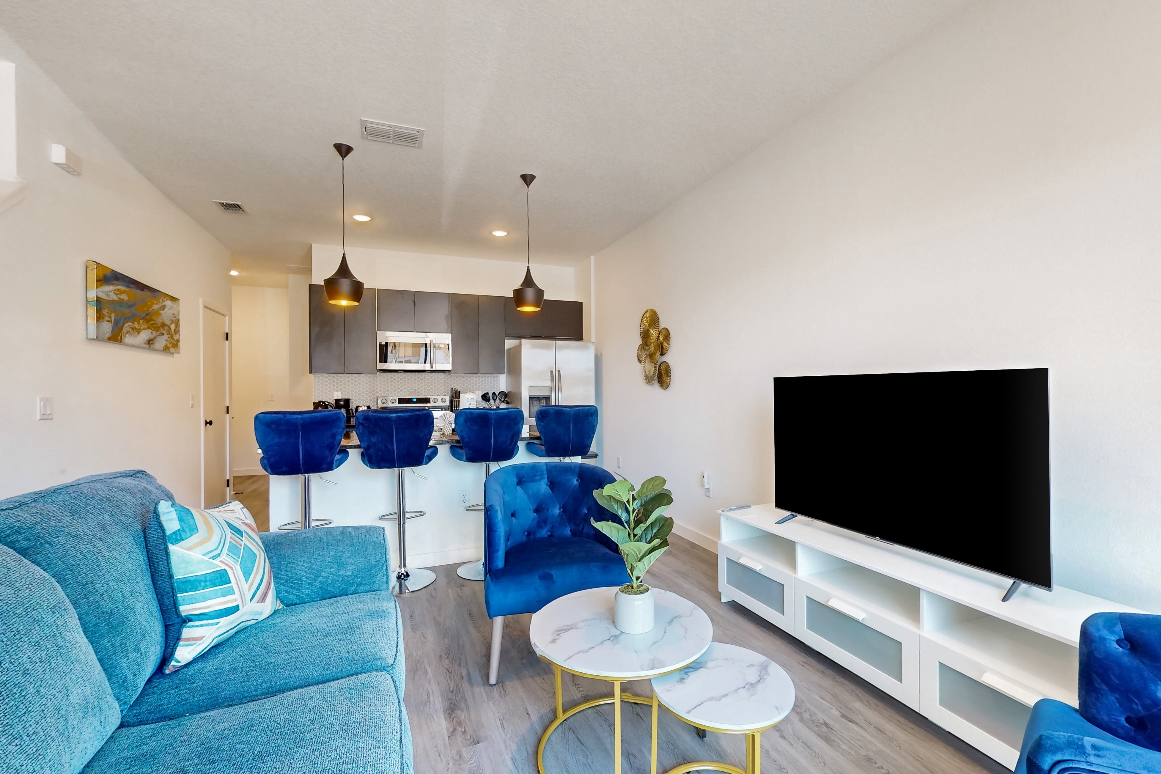 HUB102-8755-3 - Zen Hideaway