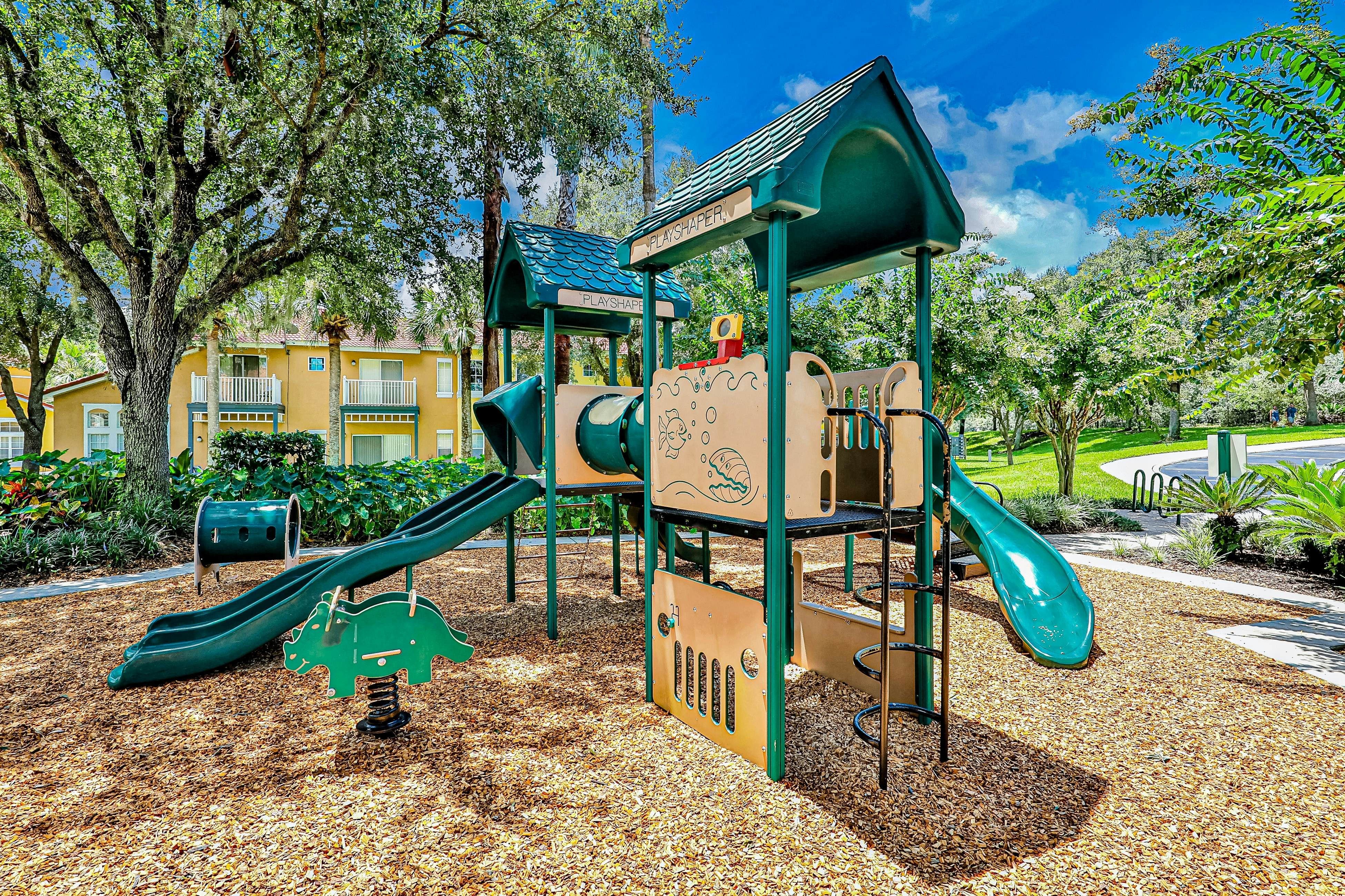 EMI102-2701-7-P-Emerald Island Retreat for remote work in Emeral