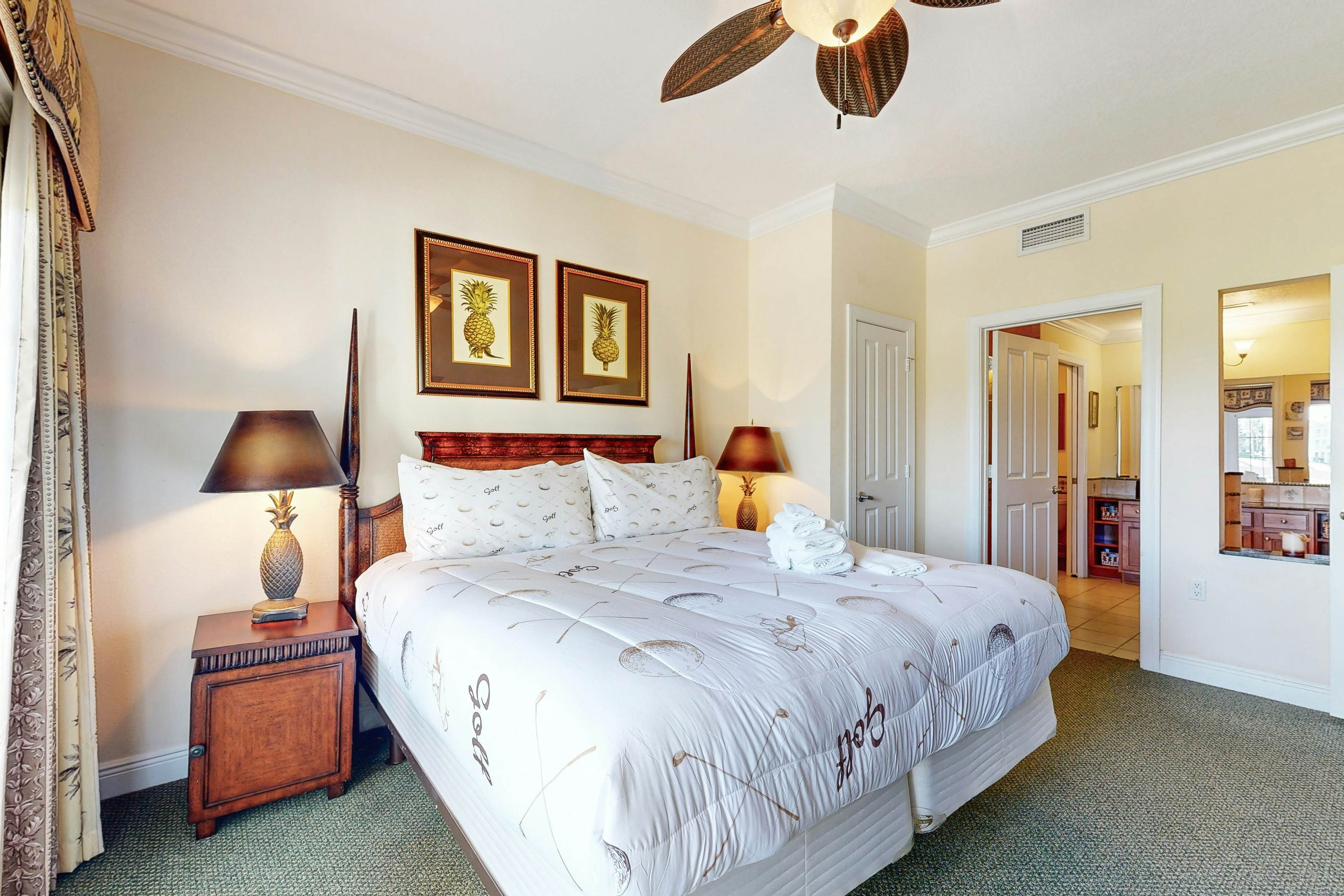 REU105-1591-202-3-Enchanted Oasis Residence #202