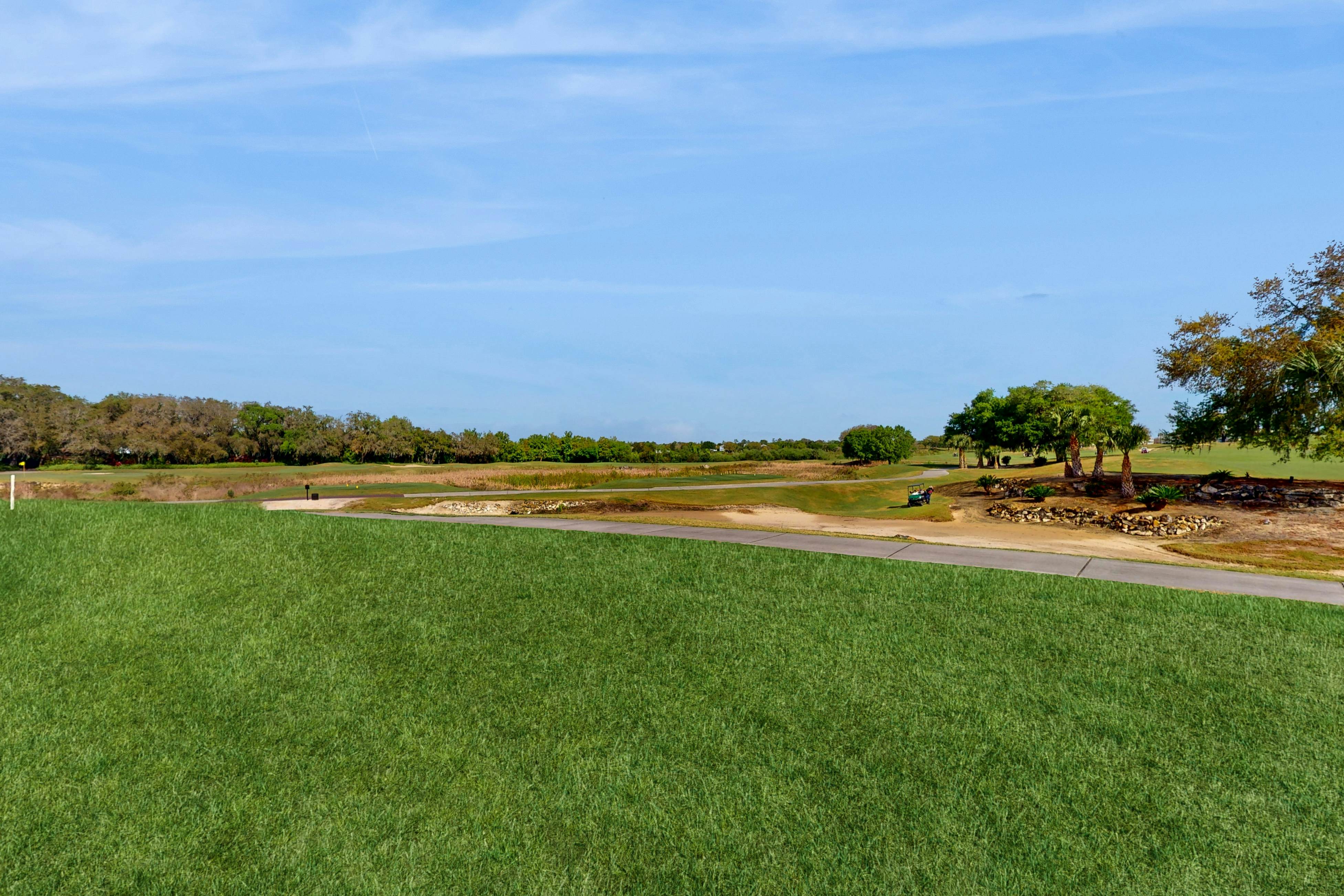 REU105-1591-202-3-Enchanted Oasis Residence #202