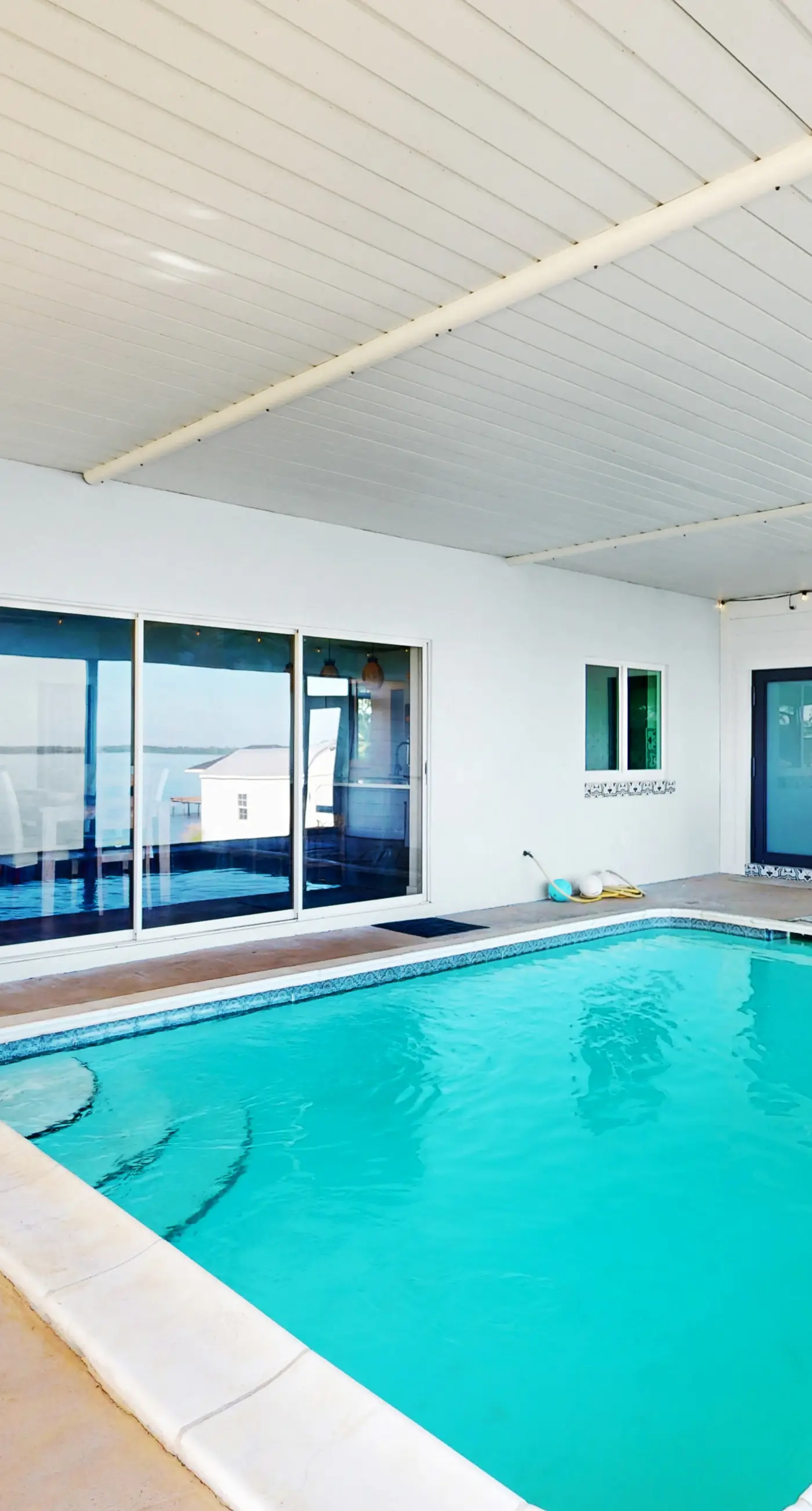 LAK103-267-4-GP - June-in-Winter Jubilee