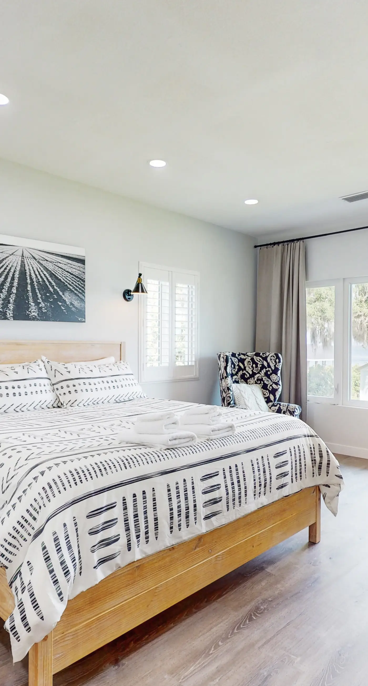 LAK103-267-4-GP - June-in-Winter Jubilee