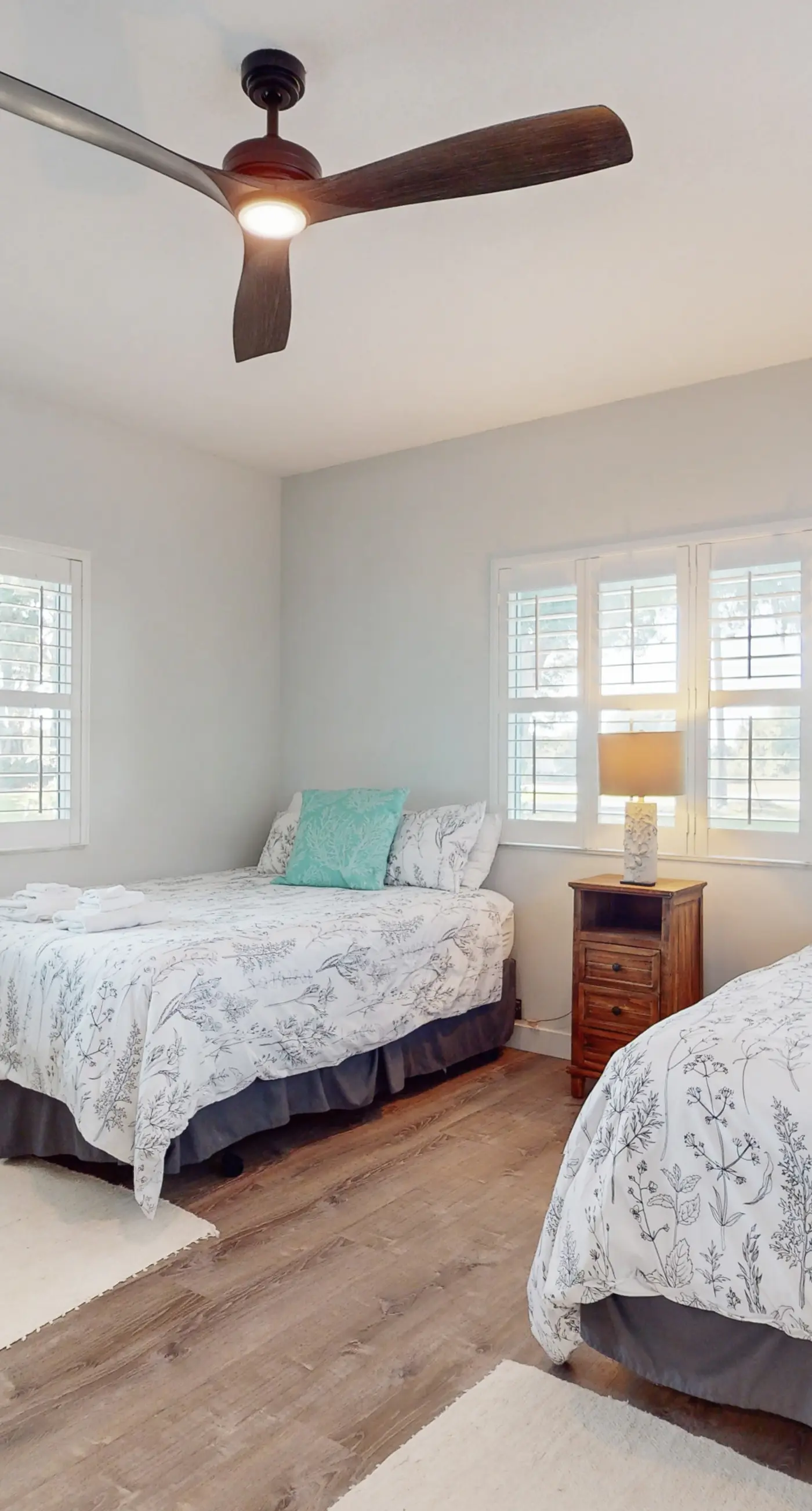 LAK103-267-4-GP - June-in-Winter Jubilee