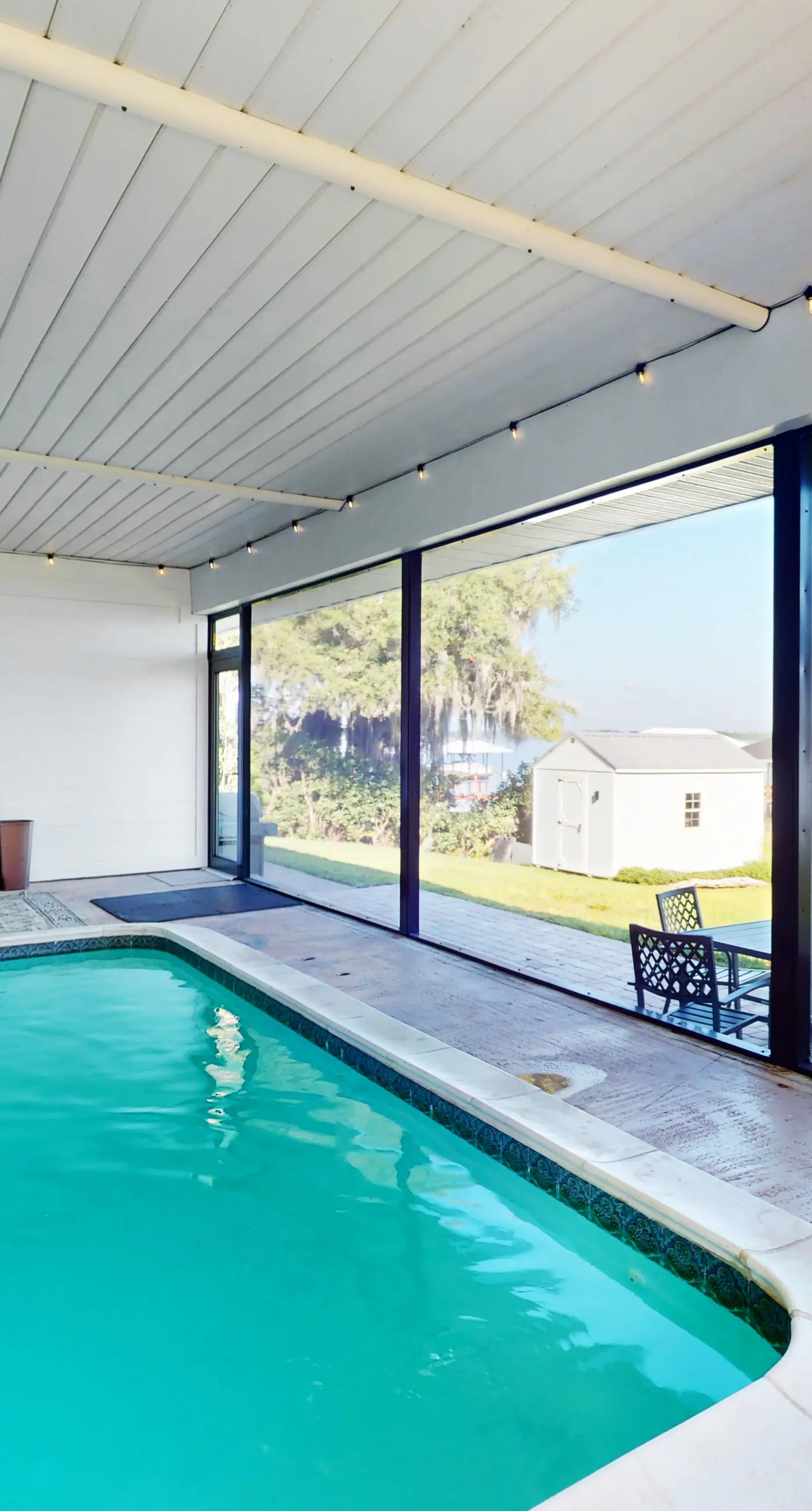 LAK103-267-4-GP - June-in-Winter Jubilee