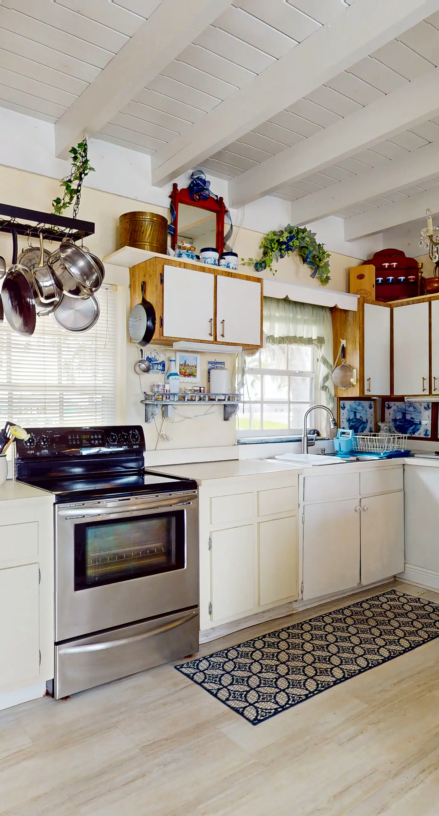 LAK109-453-2-G - Paradise on Lake Henry