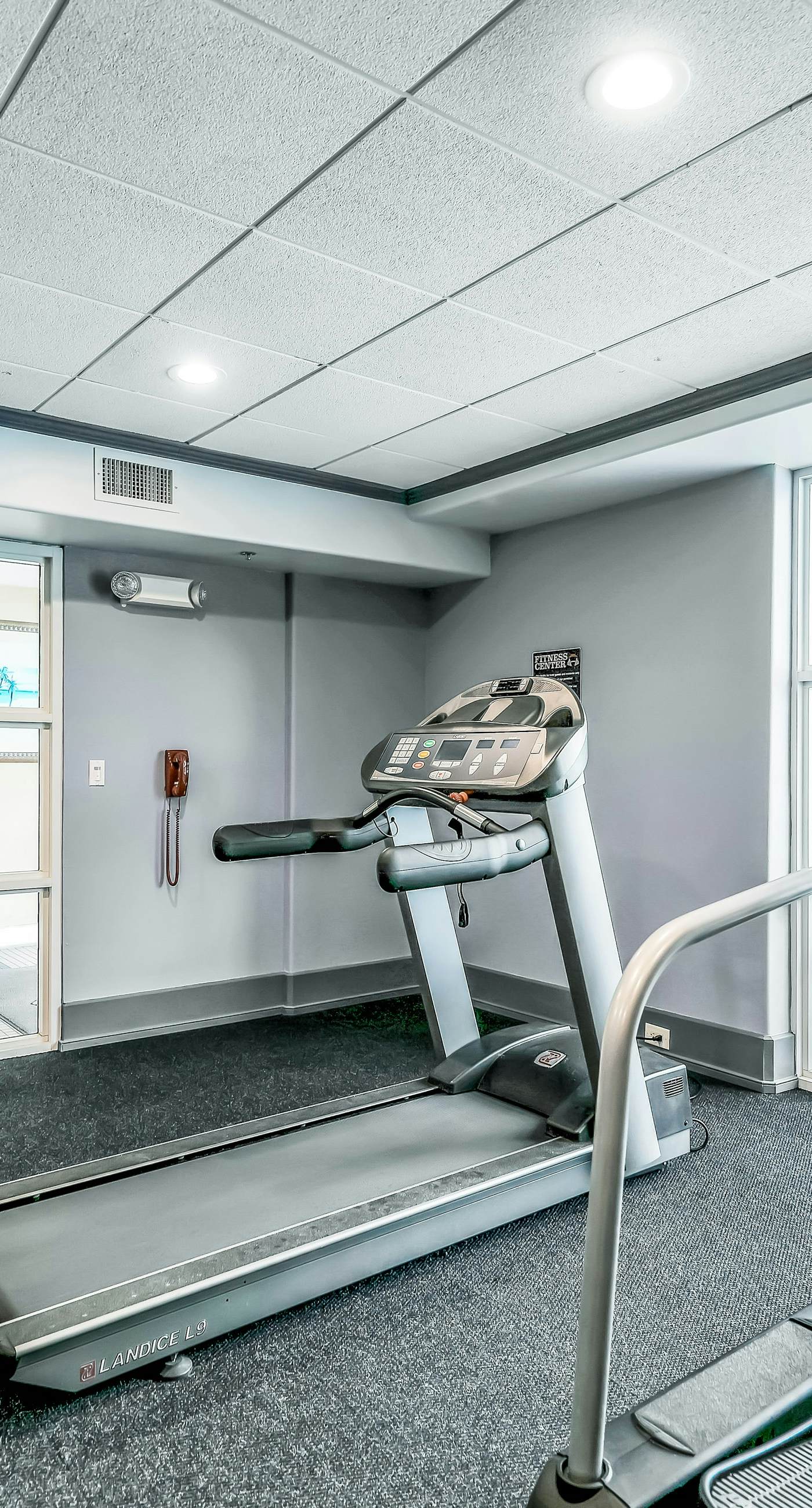 BLU126-13427-2-0902-1 - Blue Heron Beach Resort 2-0902