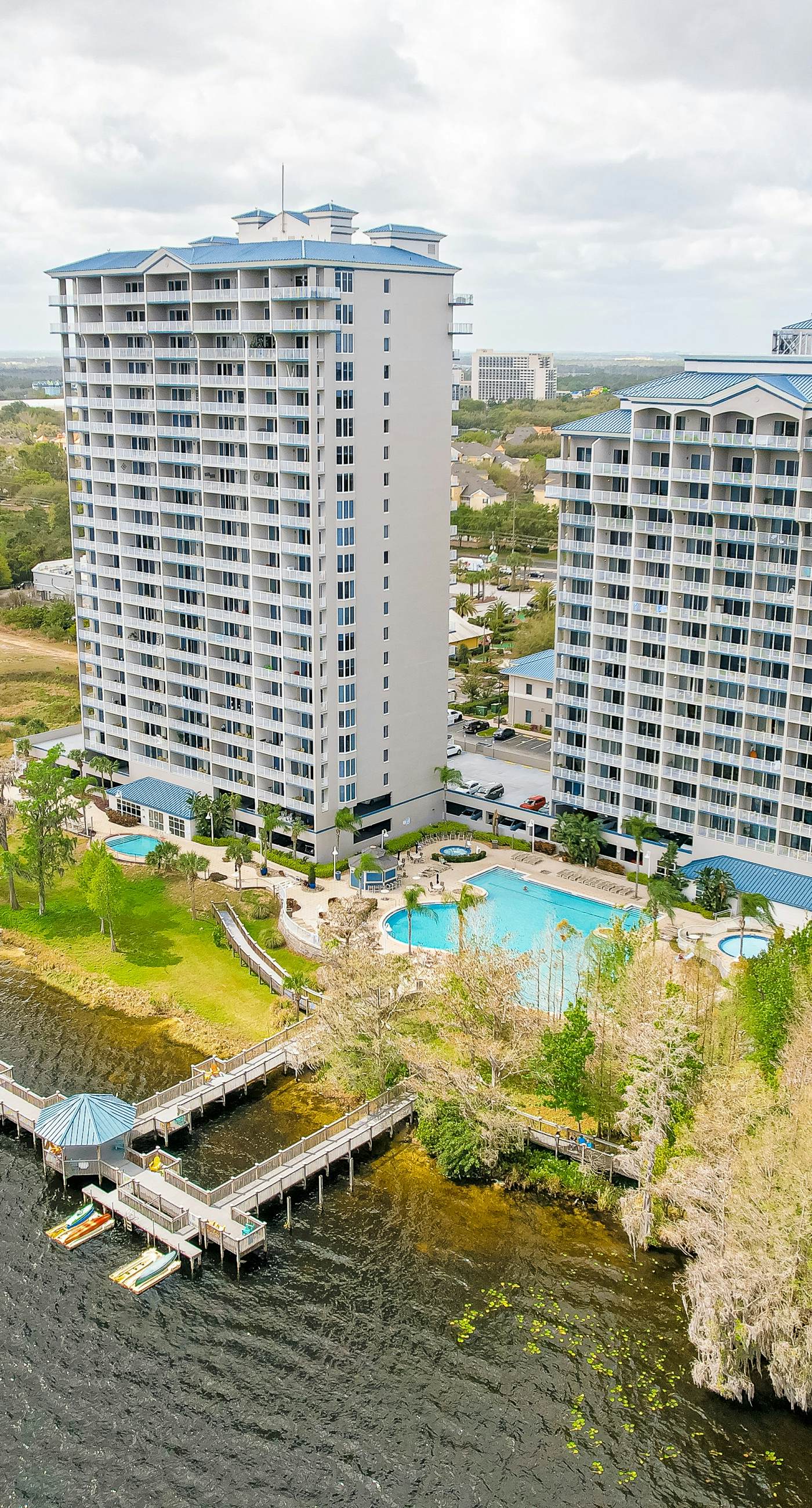 BLU126-13427-2-0902-1 - Blue Heron Beach Resort 2-0902