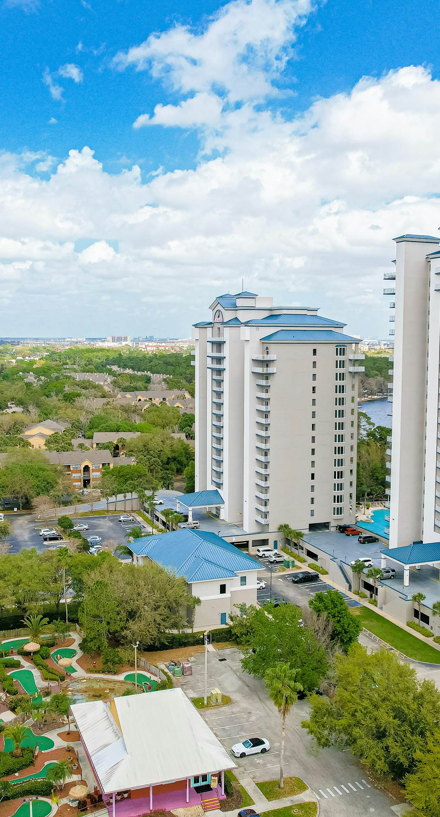 BLU126-13427-2-0902-1 - Blue Heron Beach Resort 2-0902