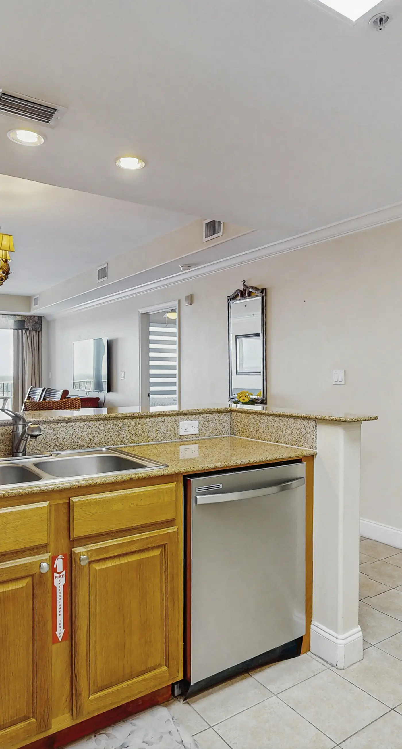 BLU128-13427-2-1003-2 - Blue Heron Beach Resort-2-1003