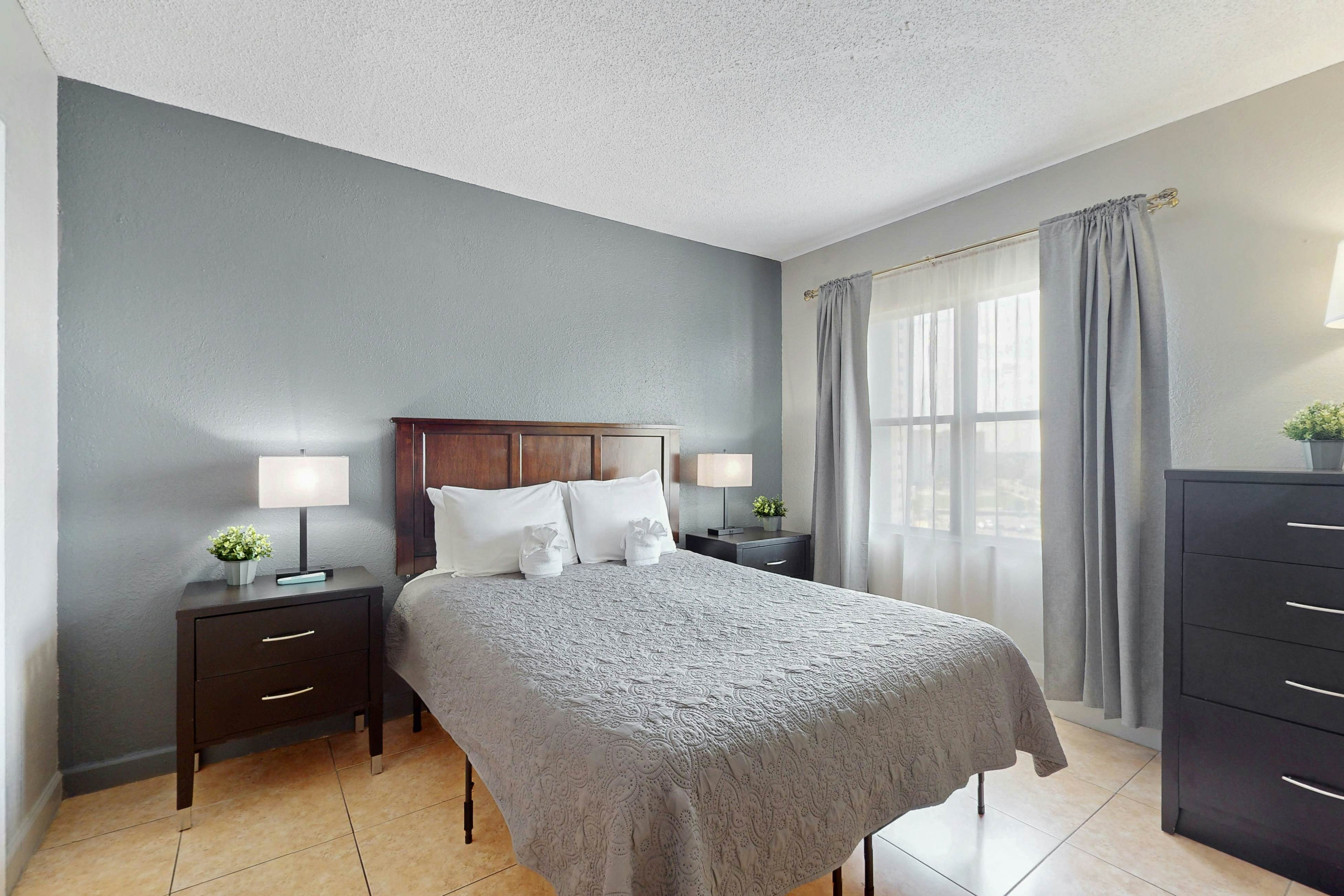 ENO105-6165-2904-2 - The Enclave # 2904