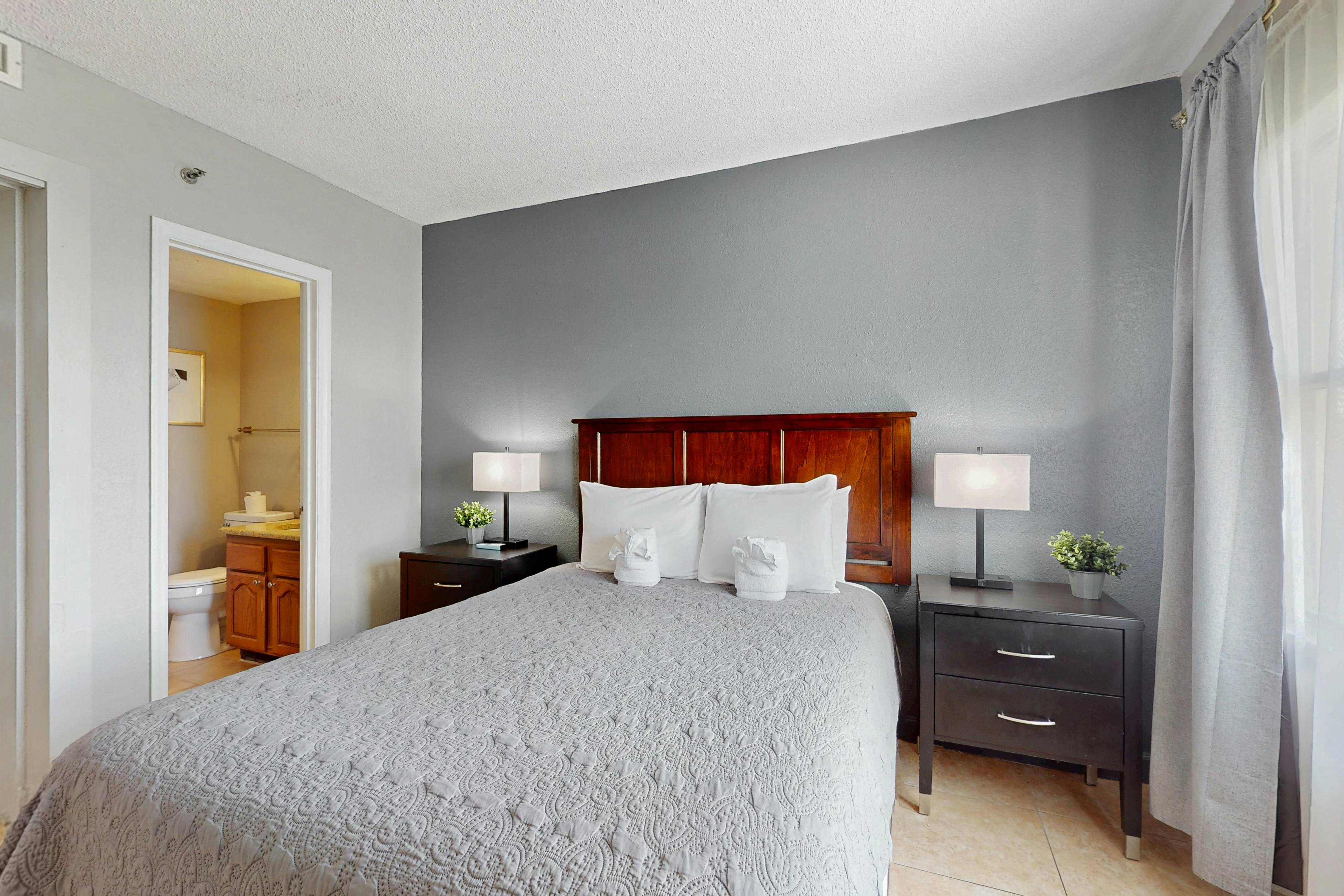 ENO105-6165-2904-2 - The Enclave # 2904